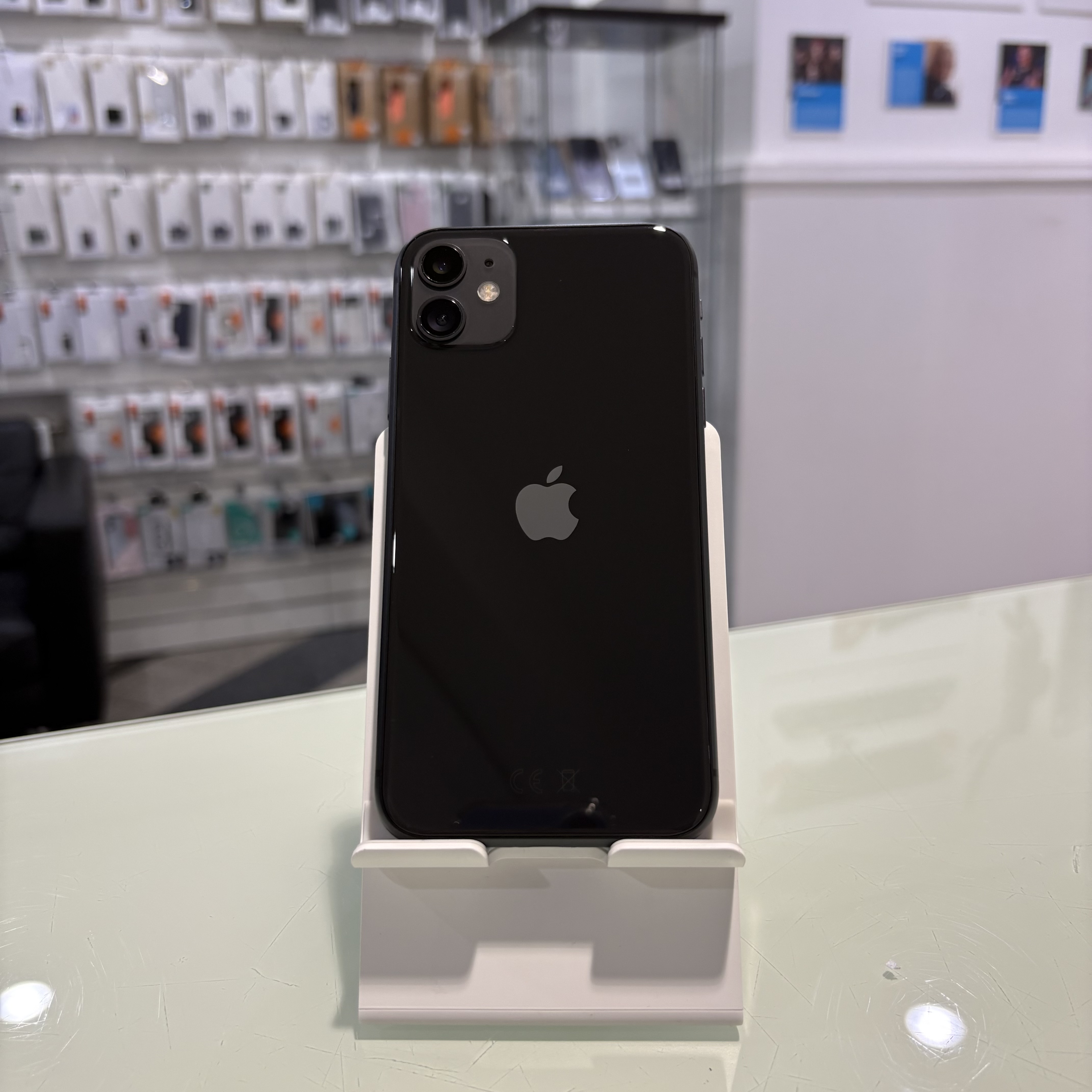 Apple iPhone 11 - 128 GB - black (293)