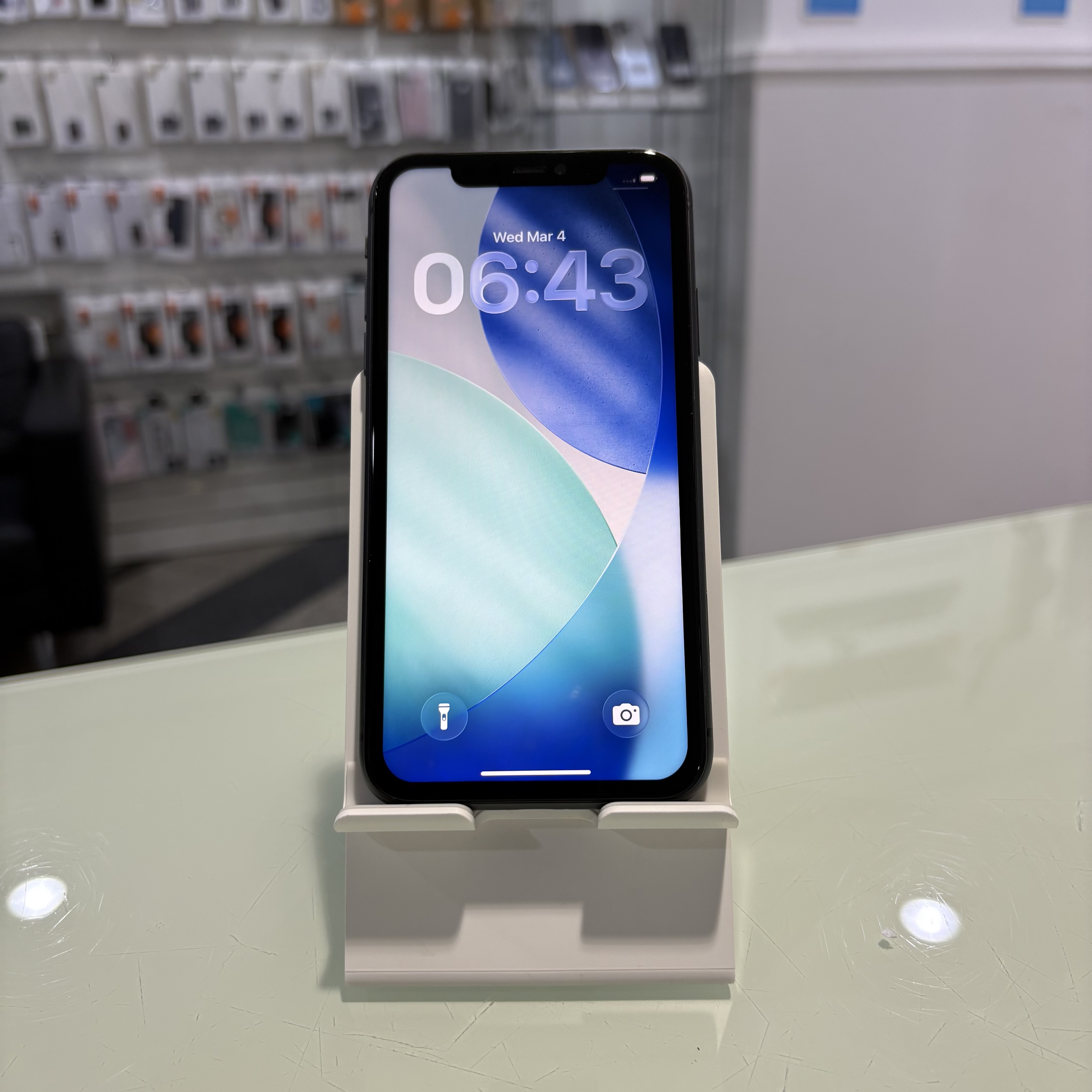 Apple iPhone 11 - 128 GB - black (293)