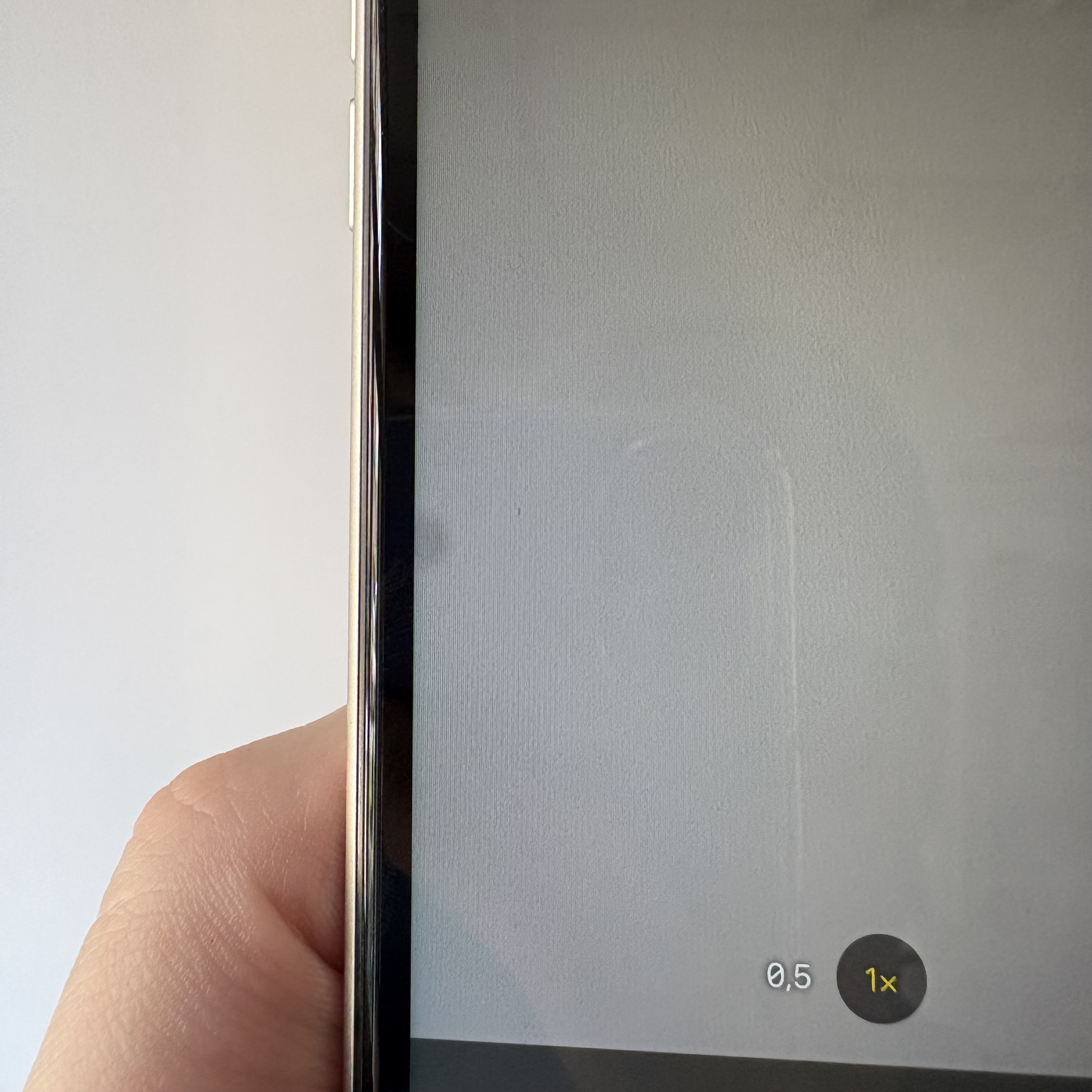 Apple iPhone 11 - 64 GB - fehér (263)