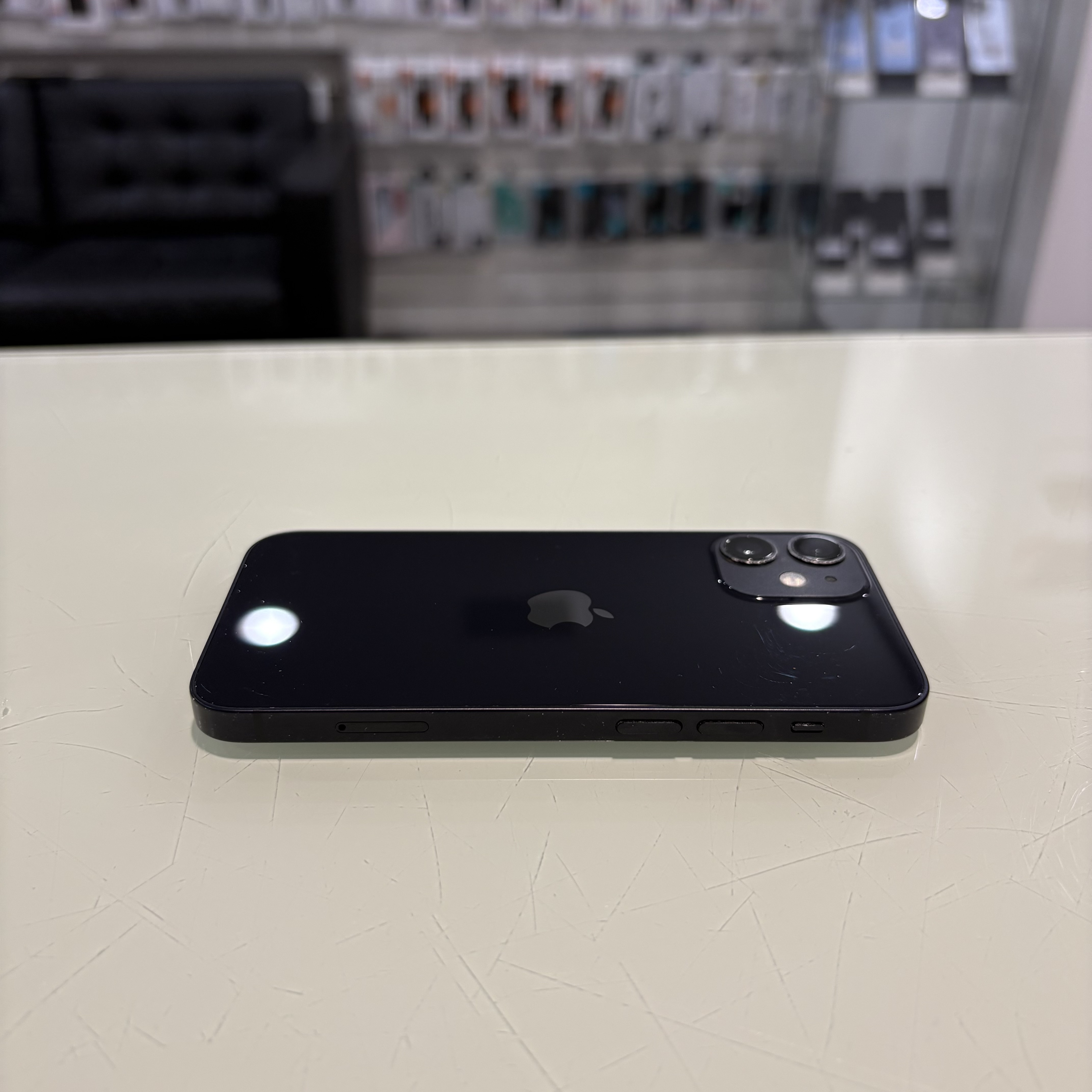 Apple iPhone 12 mini - 64 GB - fekete (334)