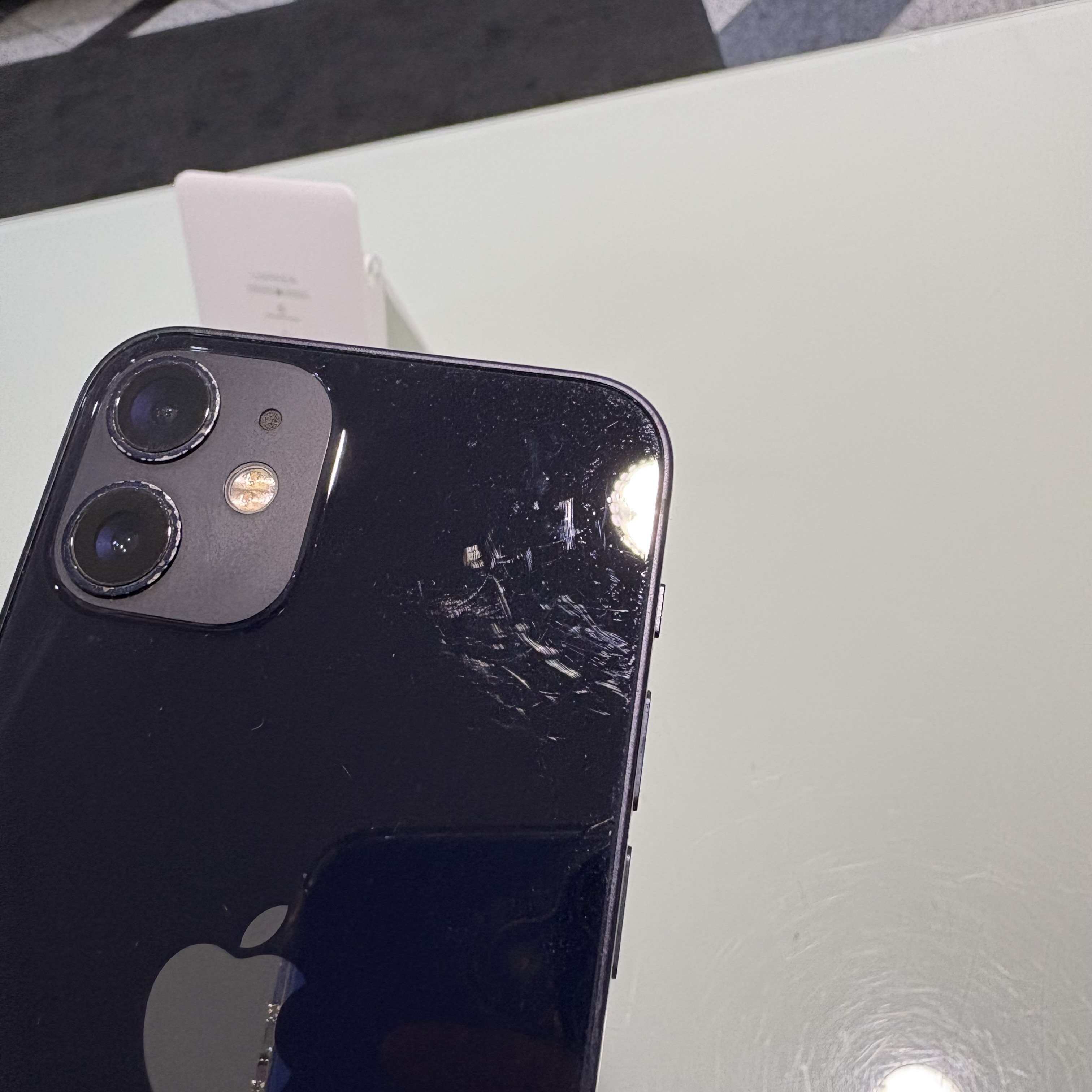 Apple iPhone 12 mini - 64 GB - fekete (334)