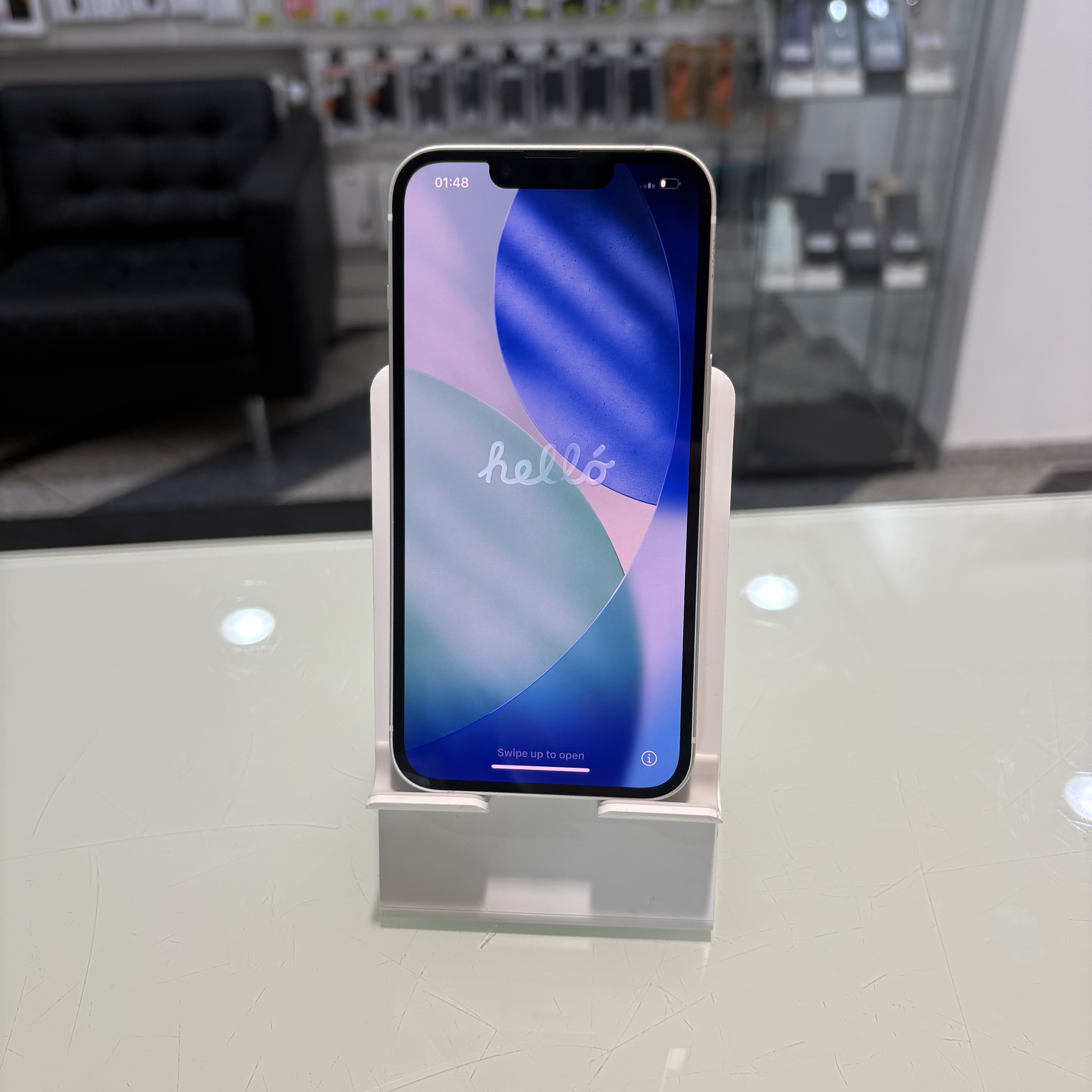 Apple iPhone 13 - 128 GB - fehér (437)