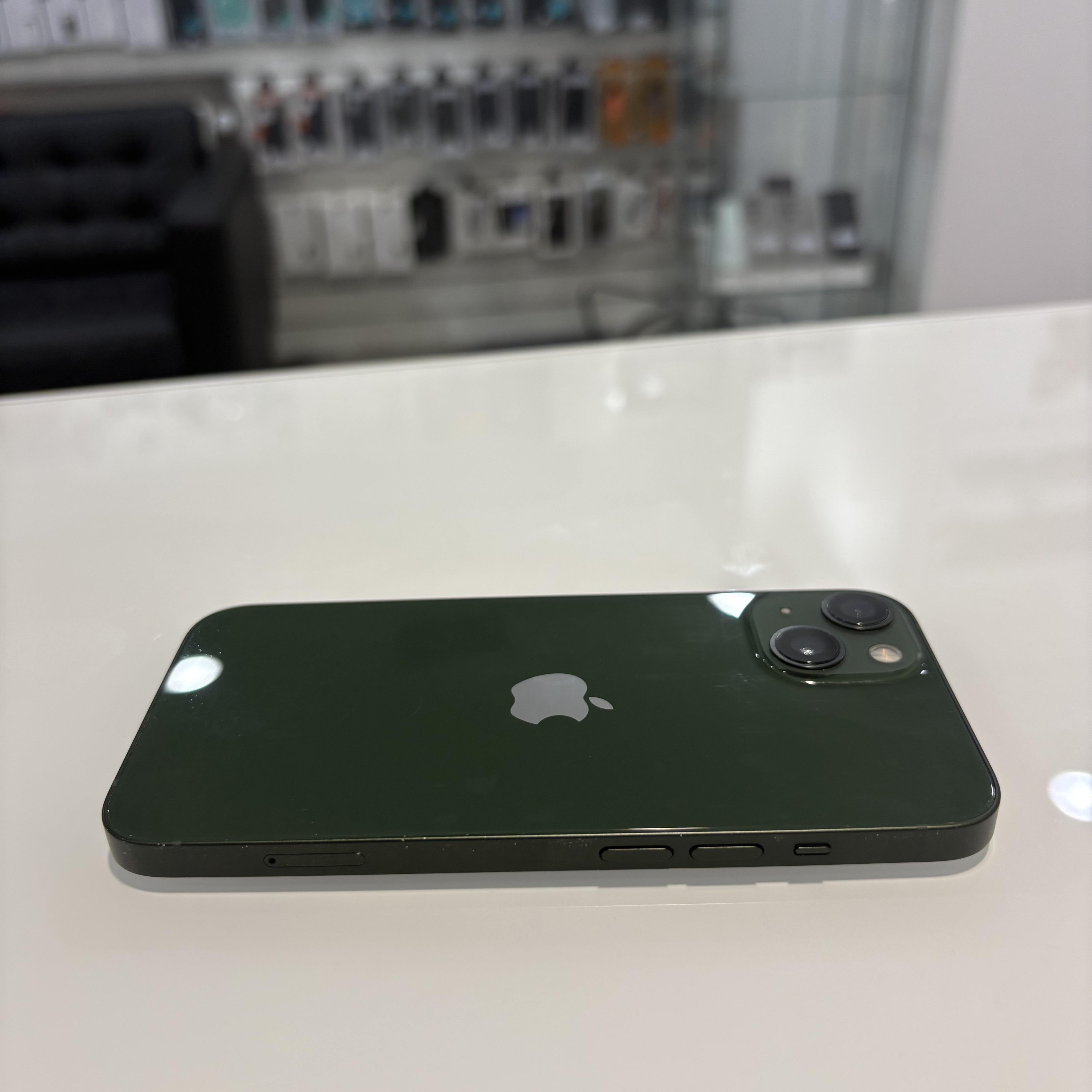 Apple iPhone 13 - 128 GB - zöld (477)