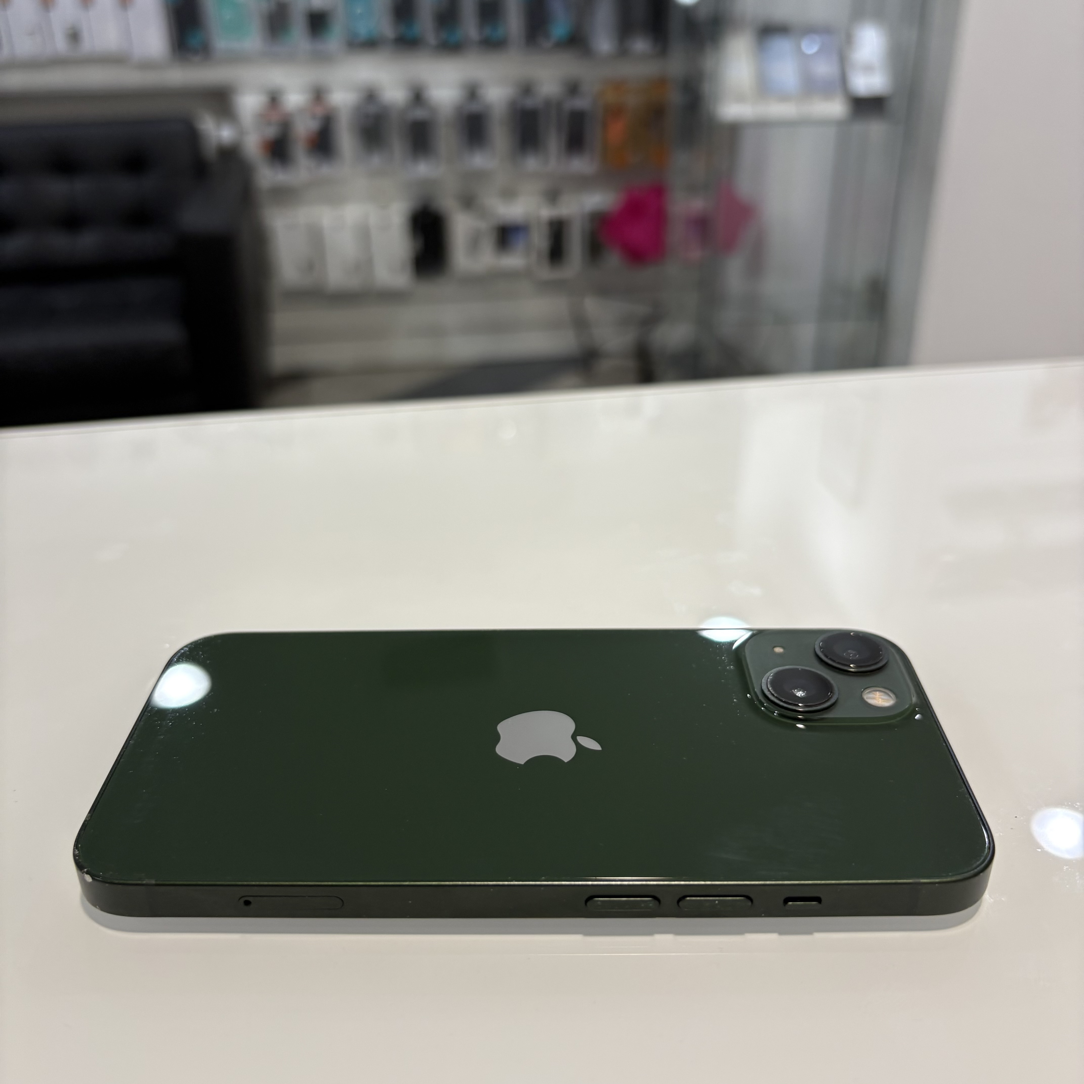Apple iPhone 13 - 128 GB - zöld (504)