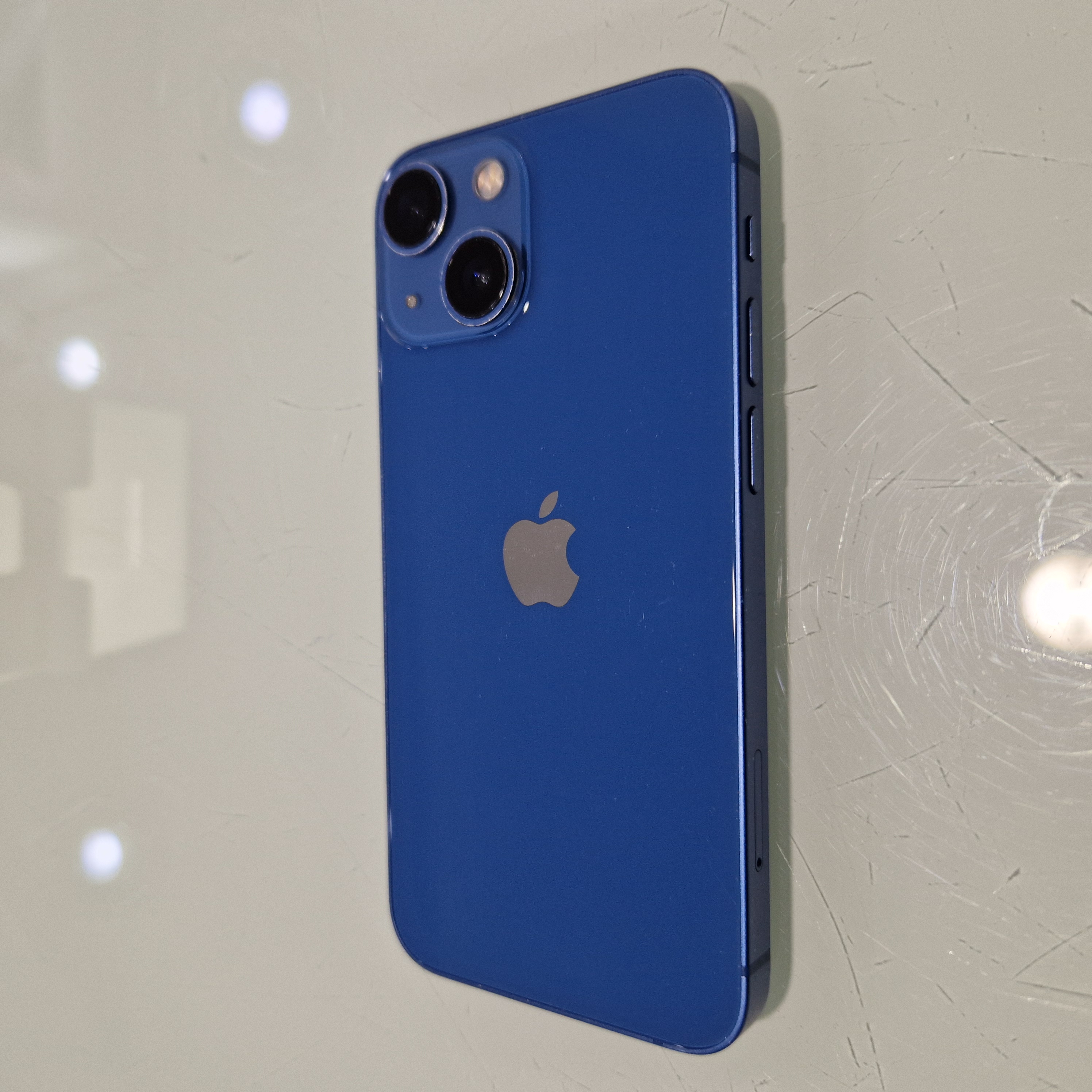 Apple iPhone 13 mini - 256 GB - kék (213)