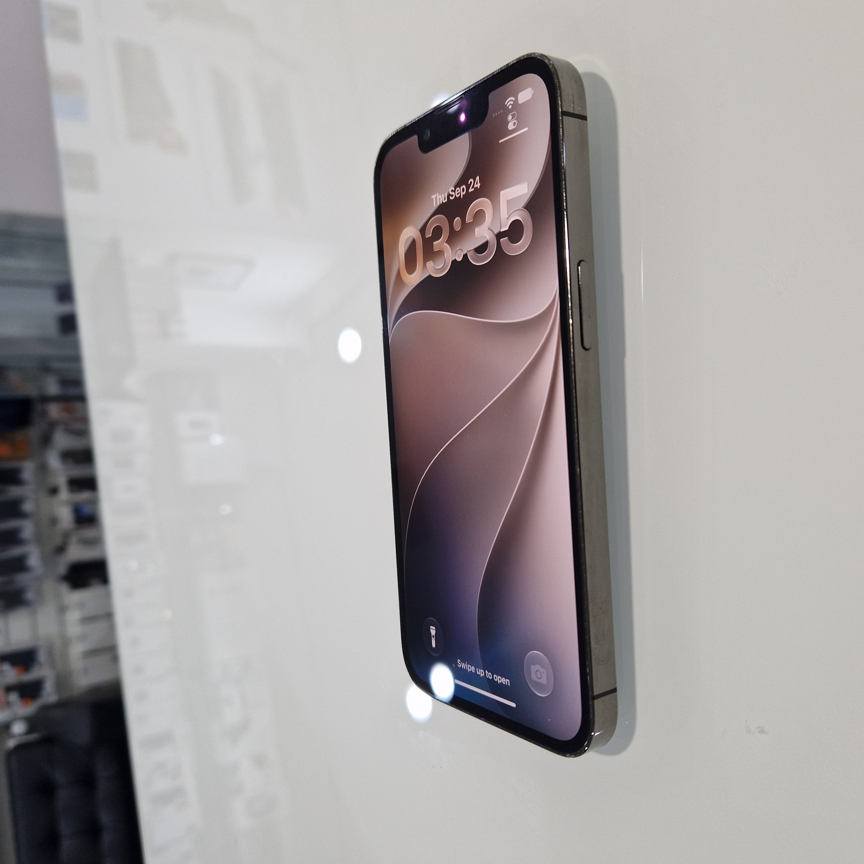 Apple iPhone 13 Pro - 128 GB - fekete (495)