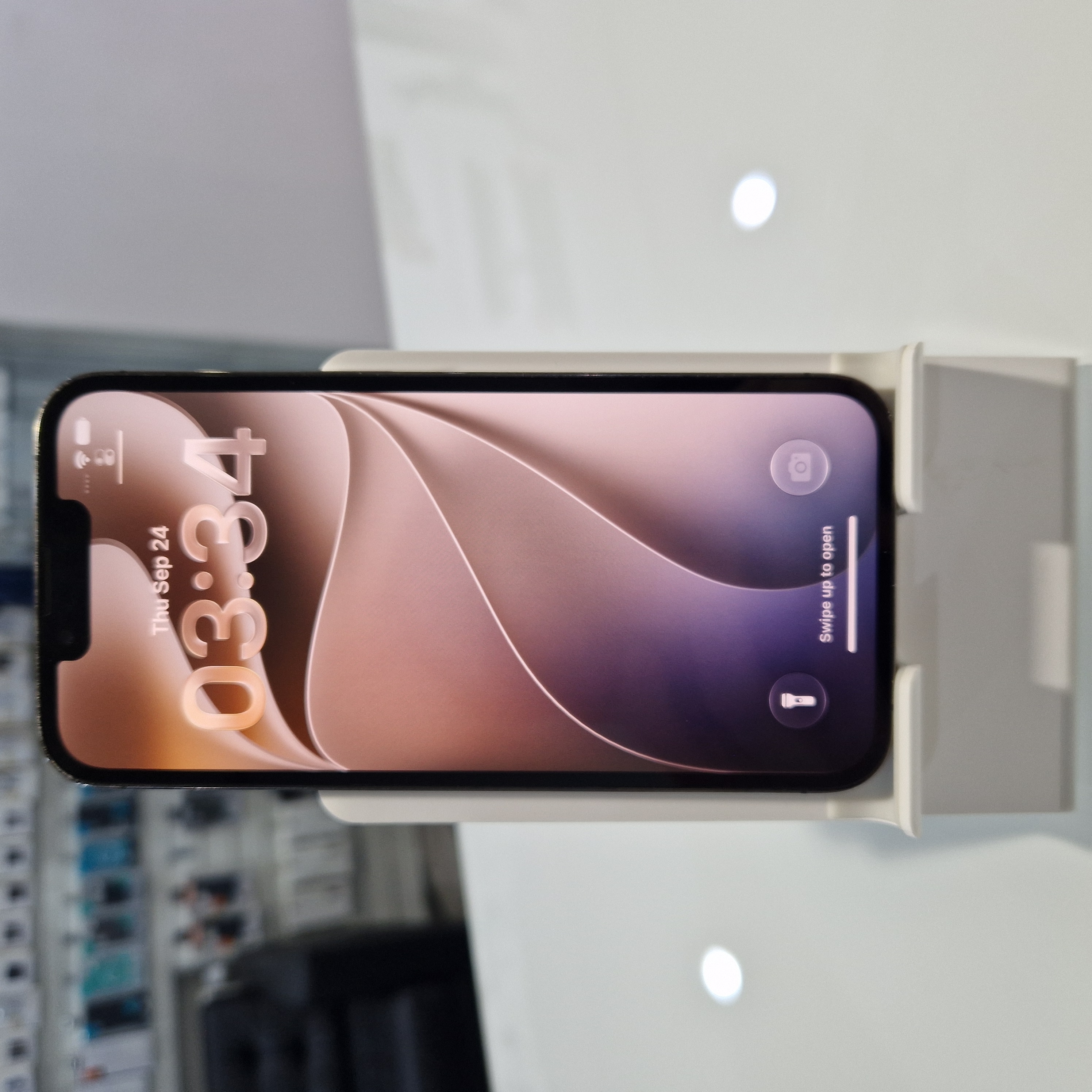 Apple iPhone 13 Pro - 128 GB - fekete (495)