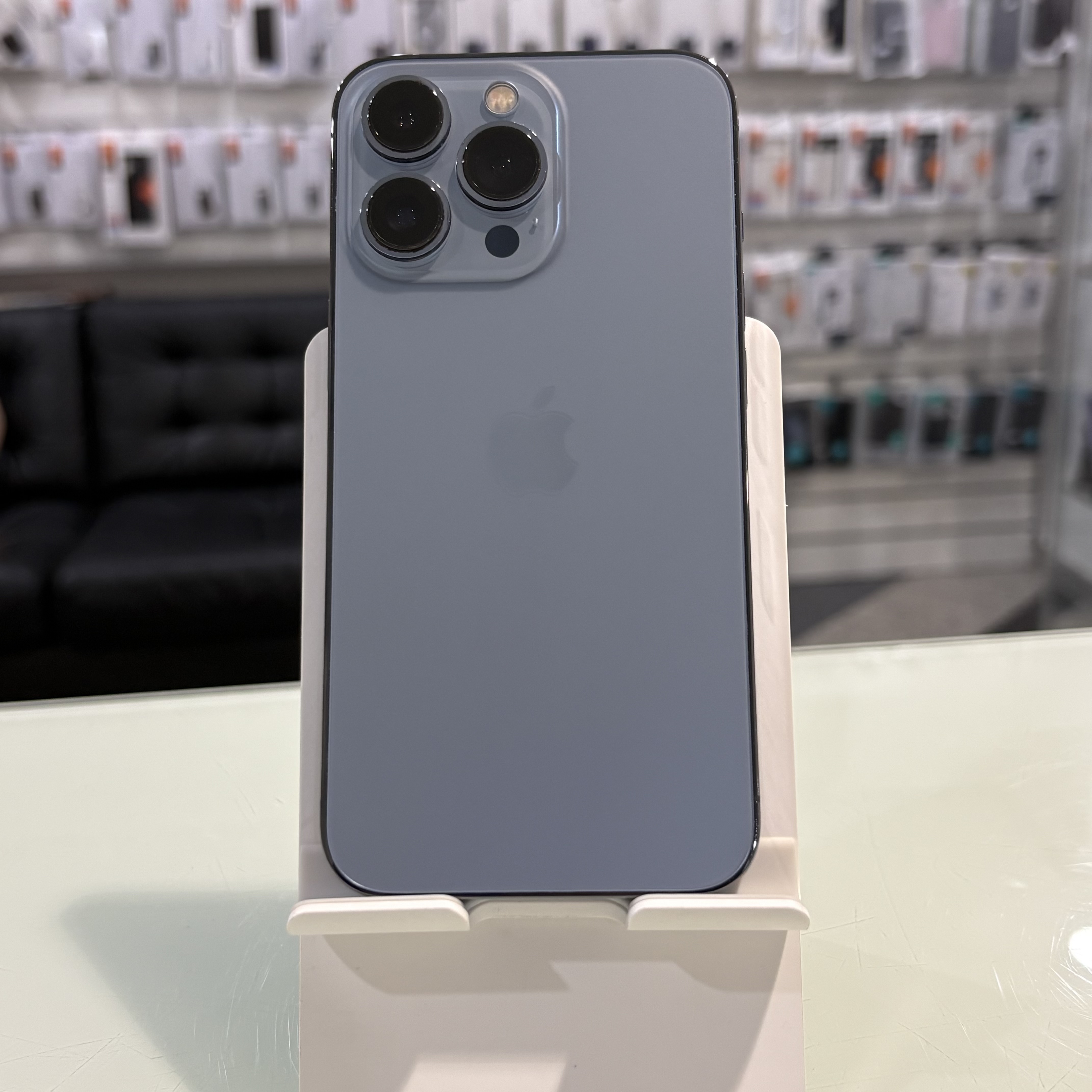 Apple iPhone 13 Pro - 128 GB - kék (390)