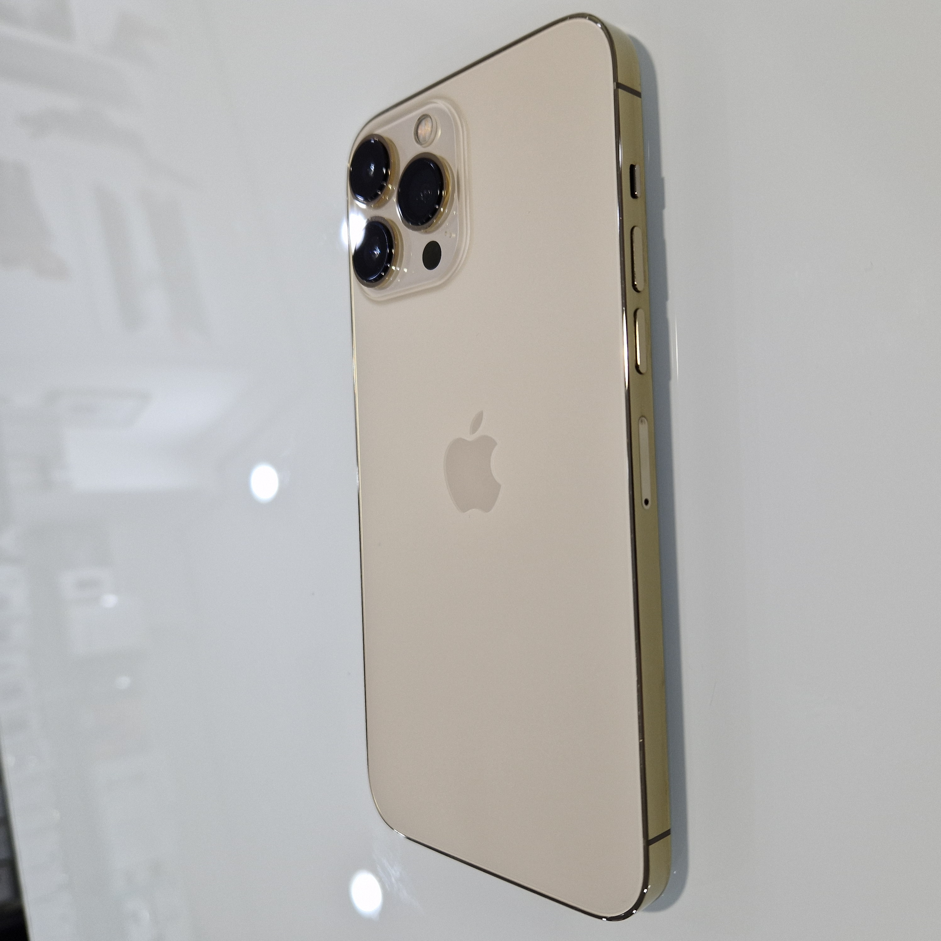 Apple iPhone 13 Pro Max - 128 GB - arany (500)