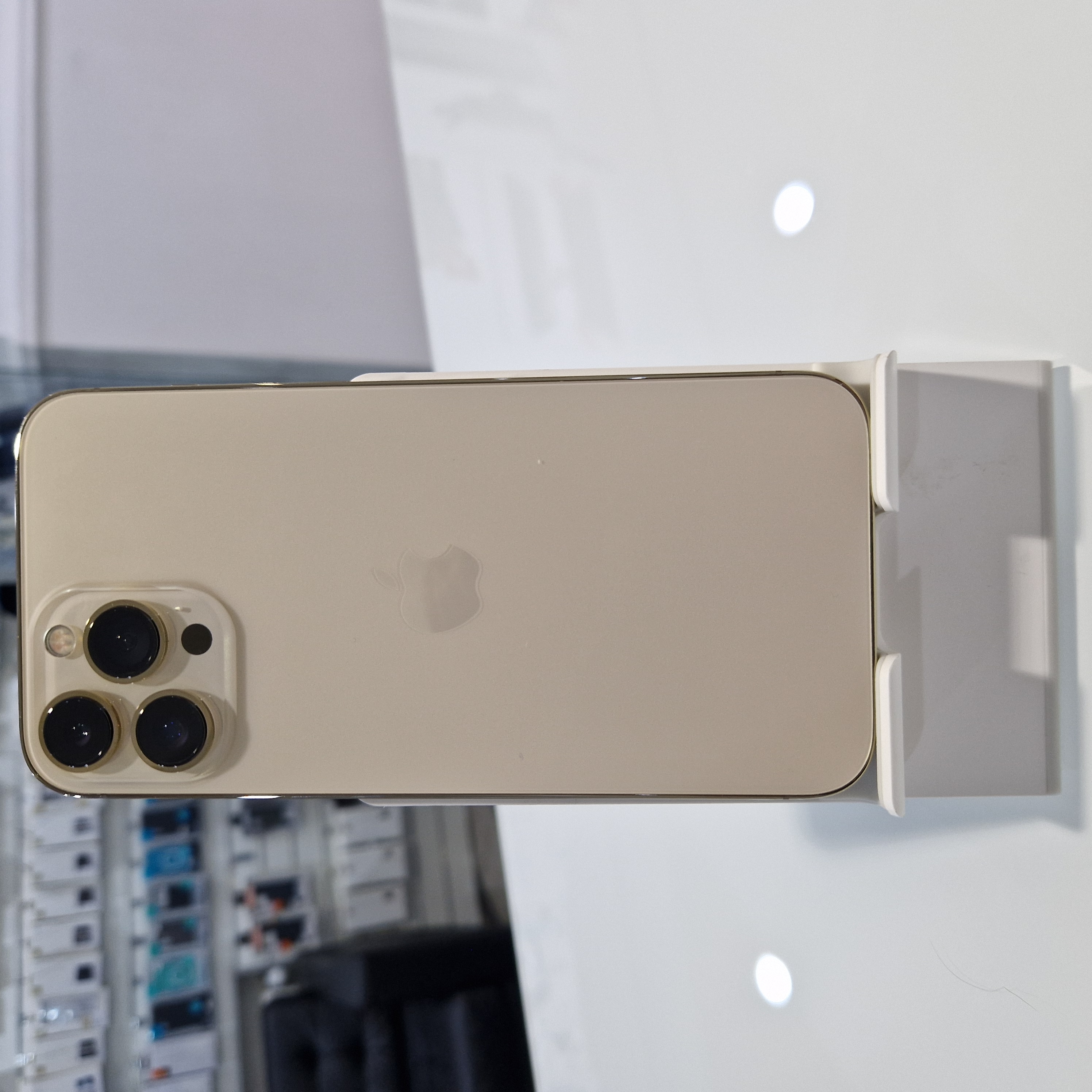 Apple iPhone 13 Pro Max - 128 GB - arany (500)
