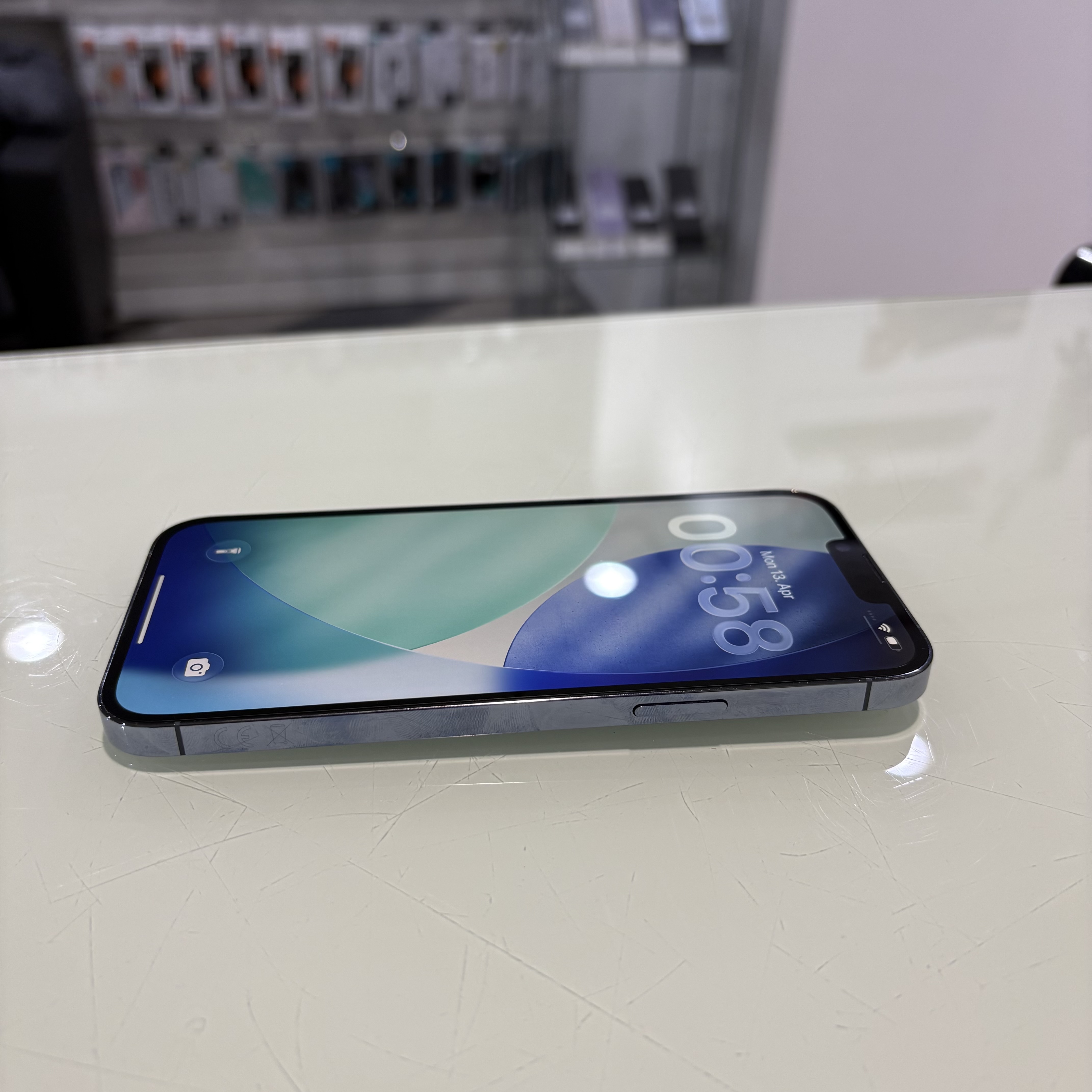 Apple iPhone 13 Pro Max - 128 GB - kék (322)