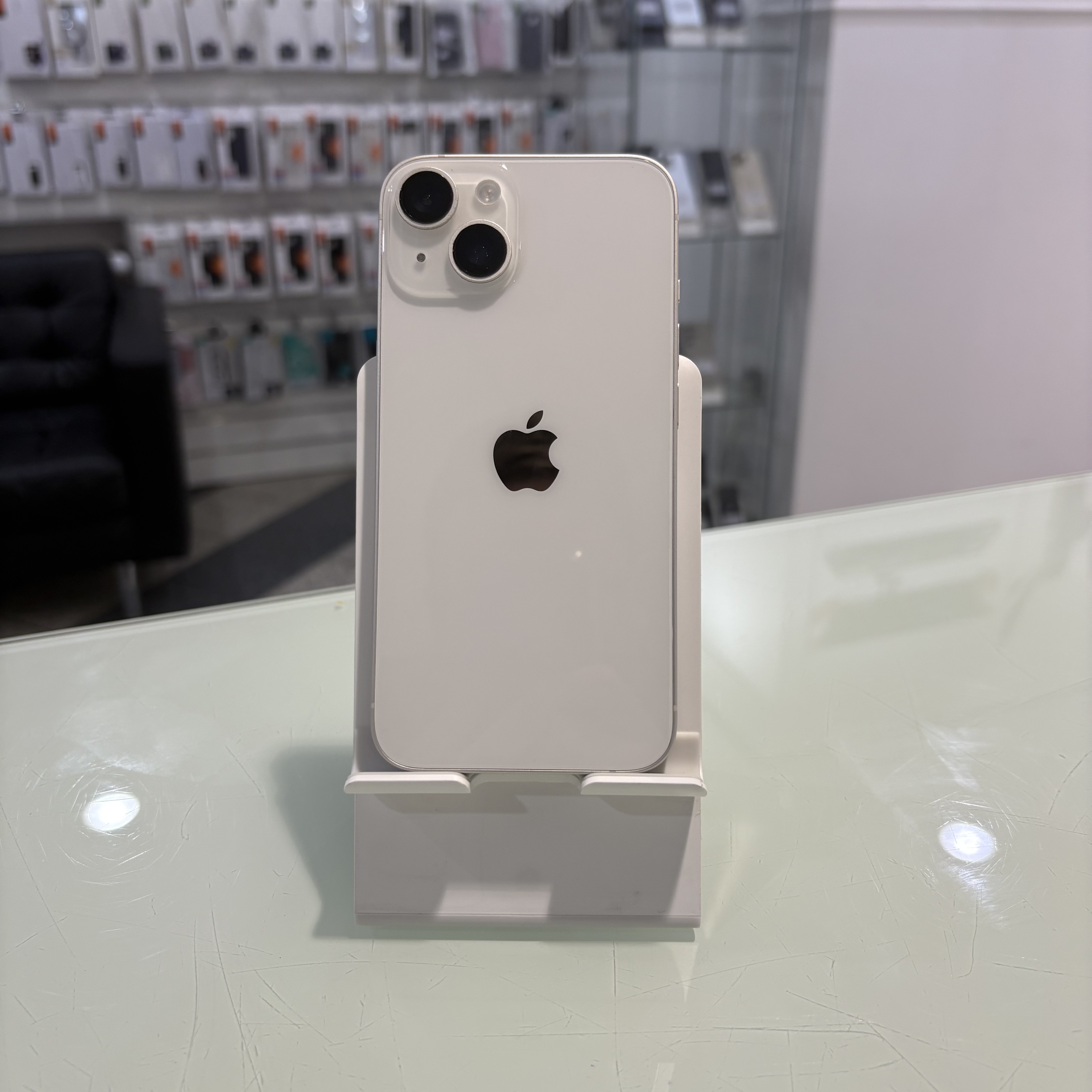 Apple iPhone 14 - 128 GB - fehér (432)