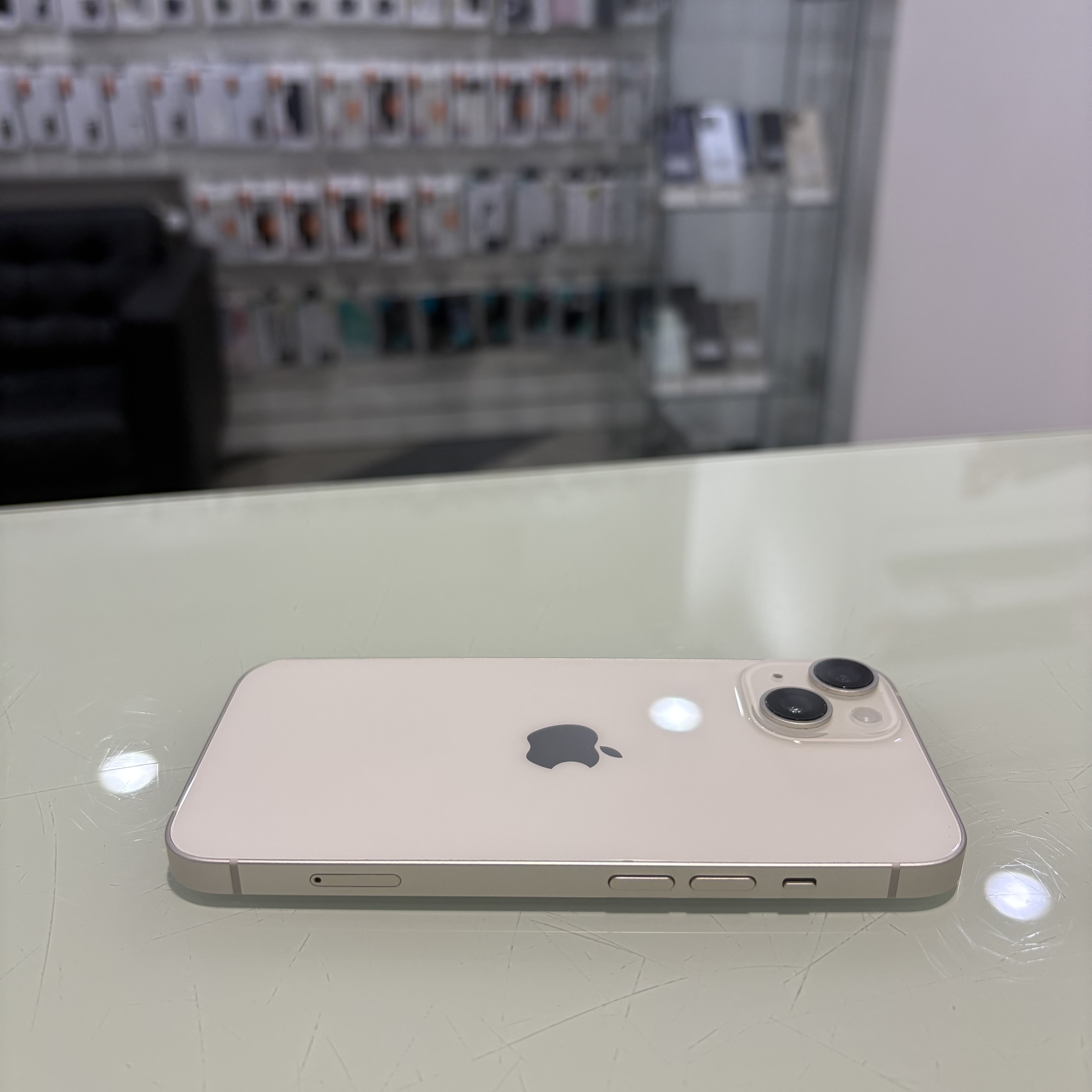 Apple iPhone 14 - 128 GB - fehér (432)