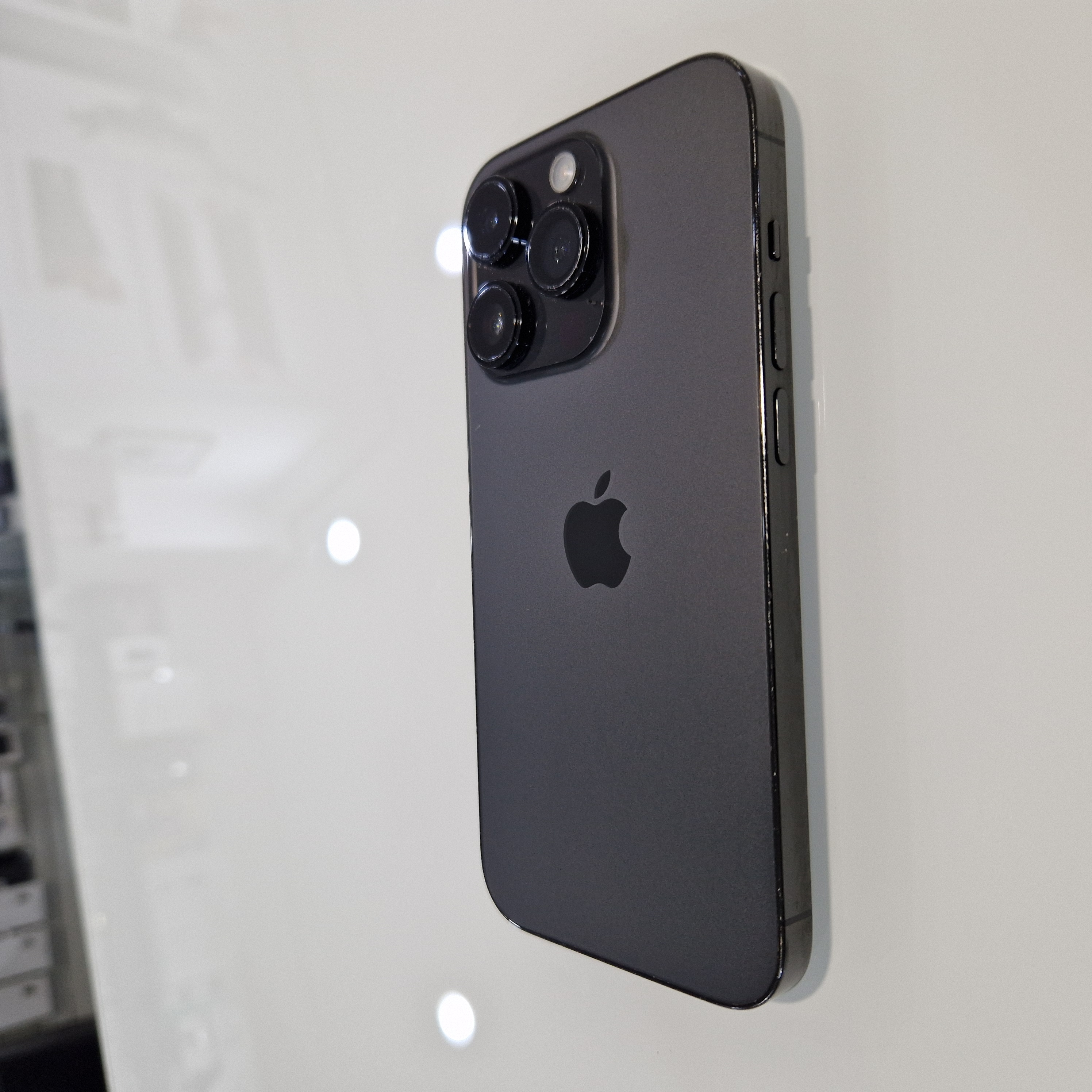 Apple iPhone 14 Pro - 256 GB - fekete (501)