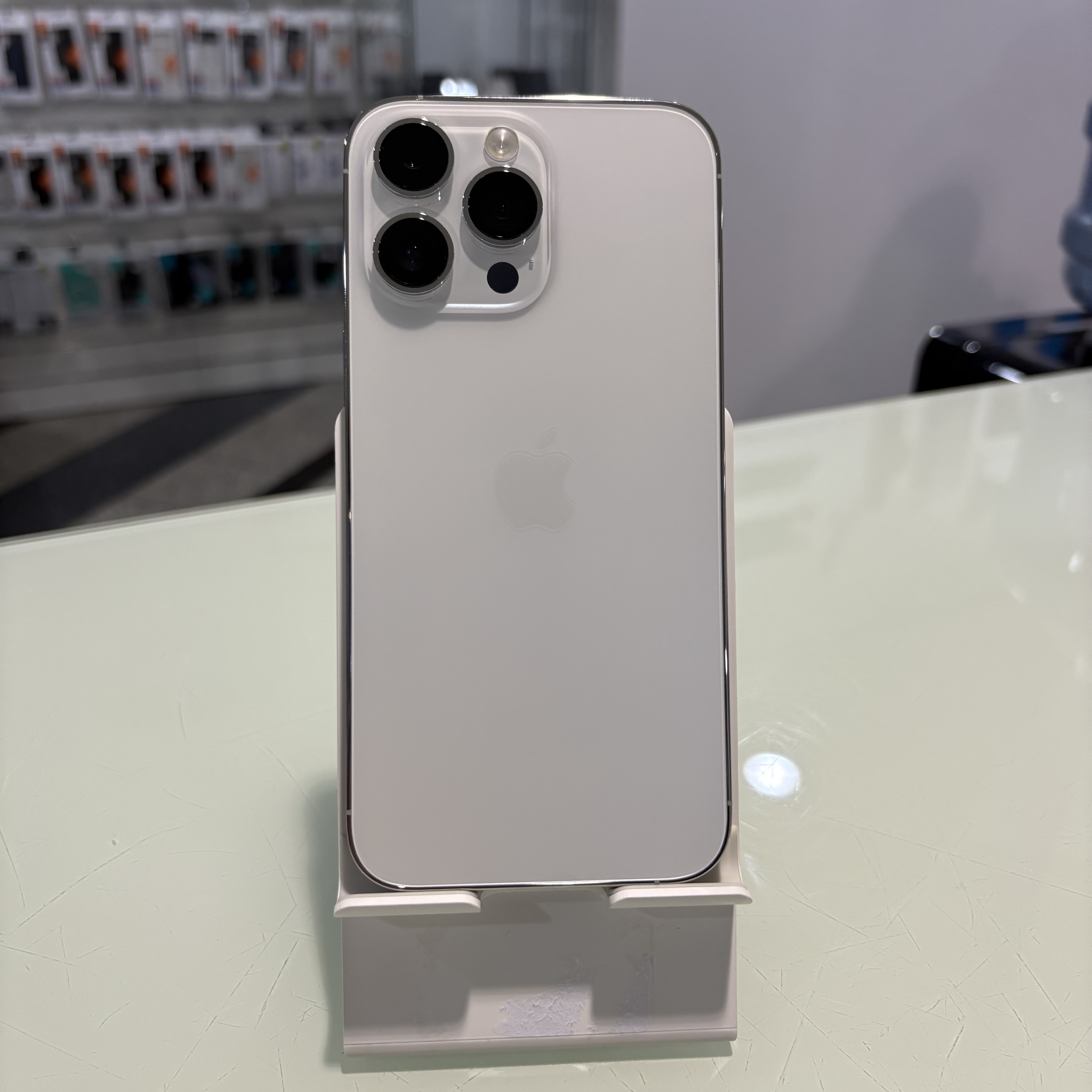 Apple iPhone 14 Pro Max - 128 GB - fehér (247)