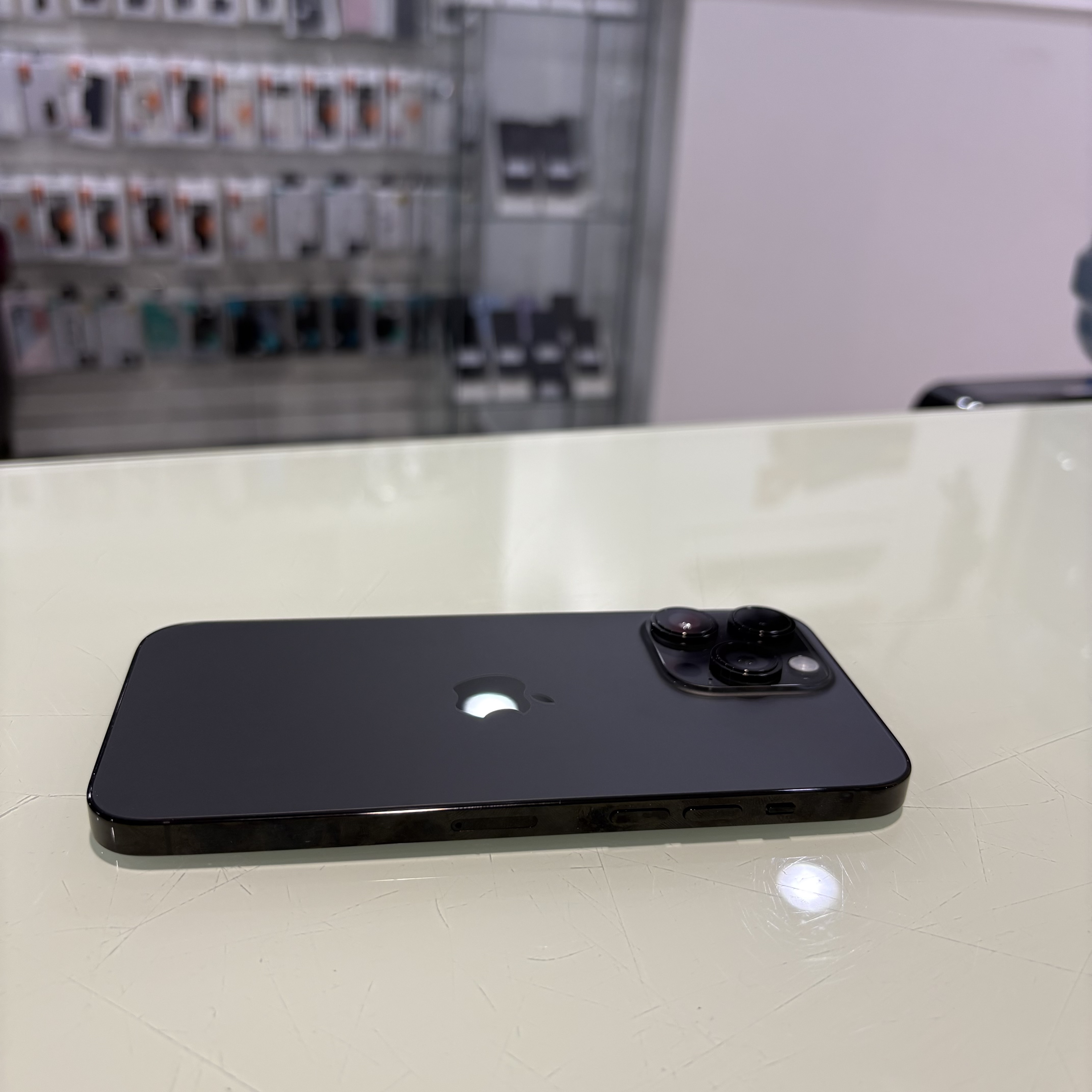 Apple iPhone 14 Pro Max - 128 GB - black (297)