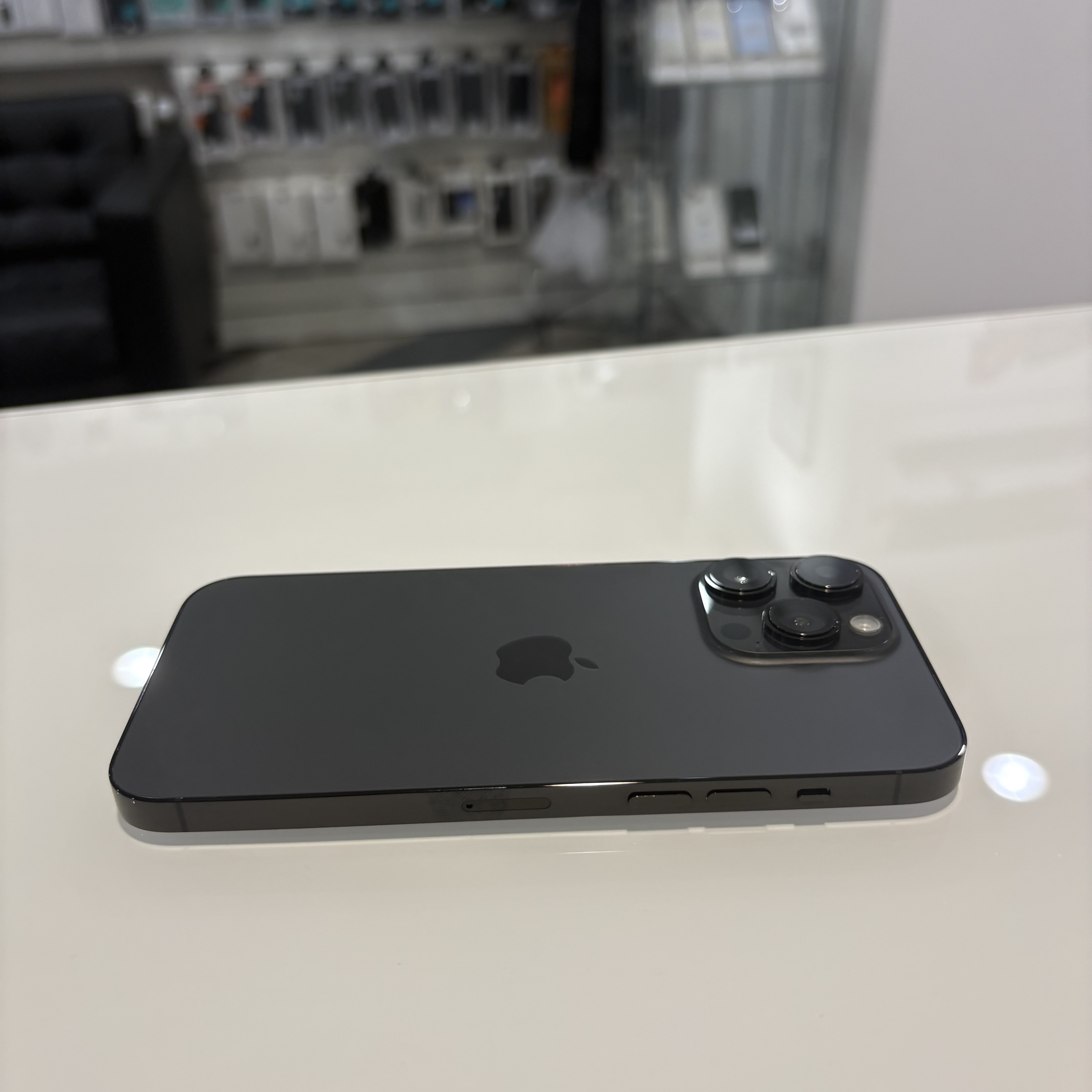 Apple iPhone 14 Pro Max - 128 GB - fekete (485)