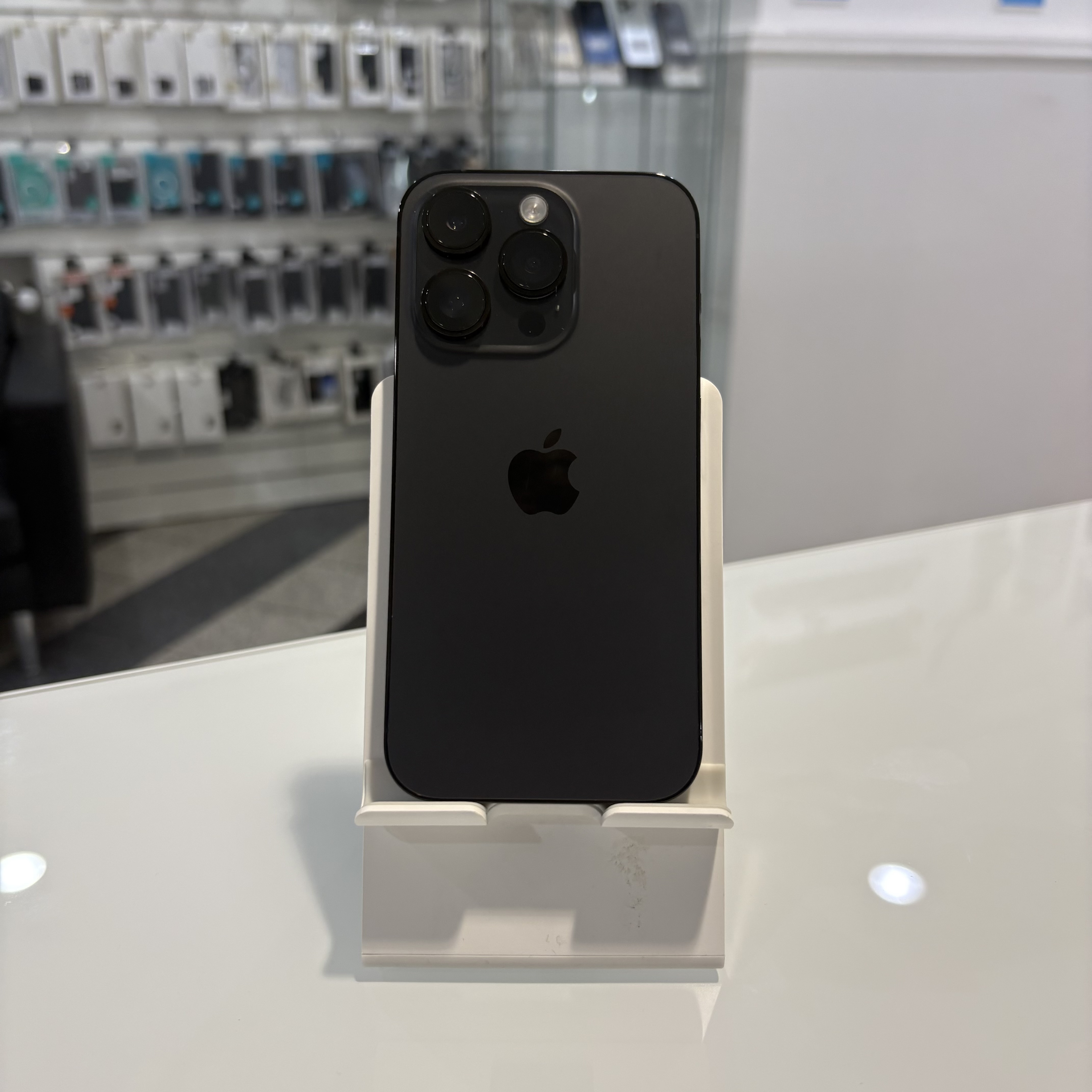 Apple iPhone 14 Pro - 128 GB - fekete (467)