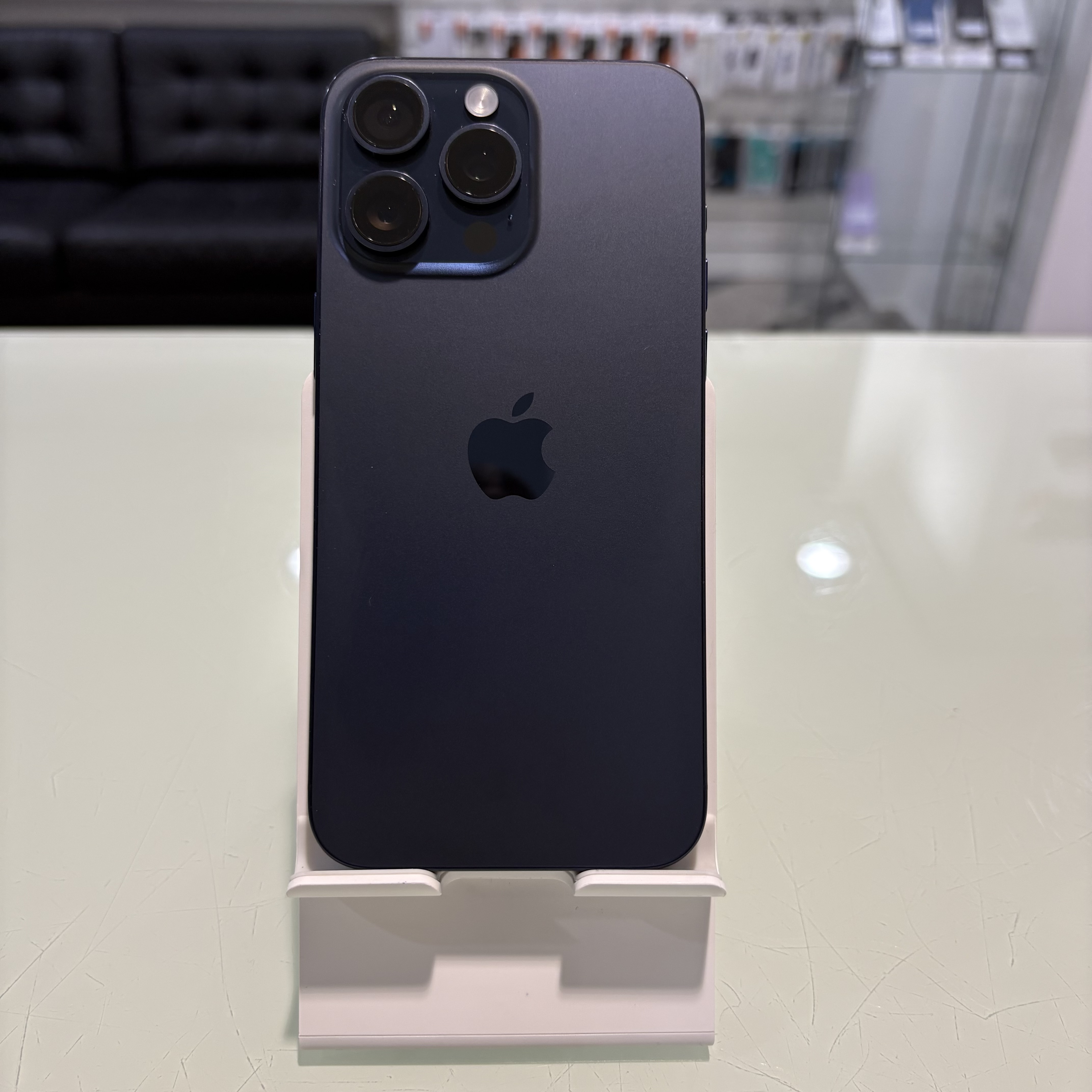 Apple iPhone 15 Pro Max - 256 GB - kék (227)
