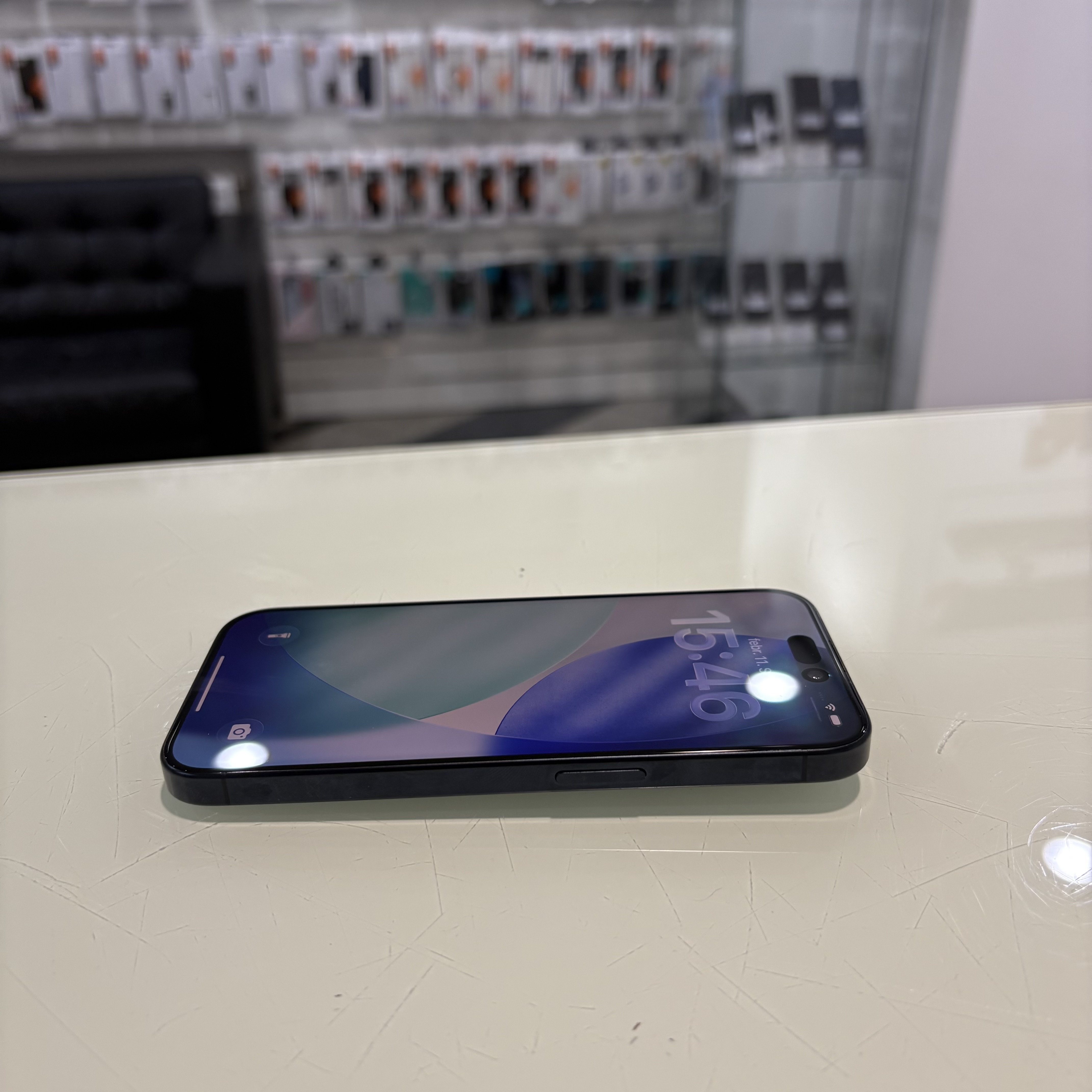 Apple iPhone 15 Pro - 256 GB - kék (259)