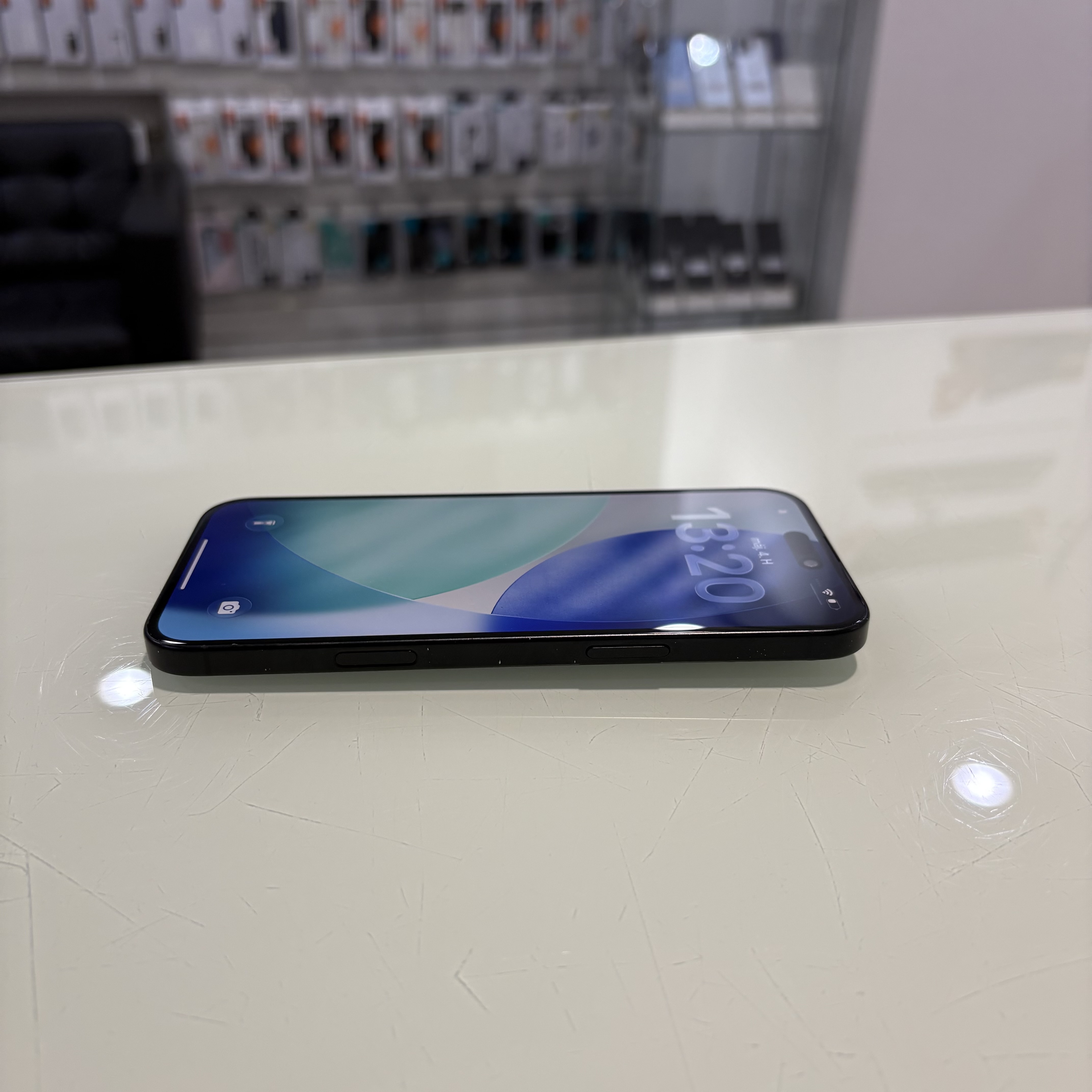 Apple iPhone 16 Plus - 256 GB - fekete (348)