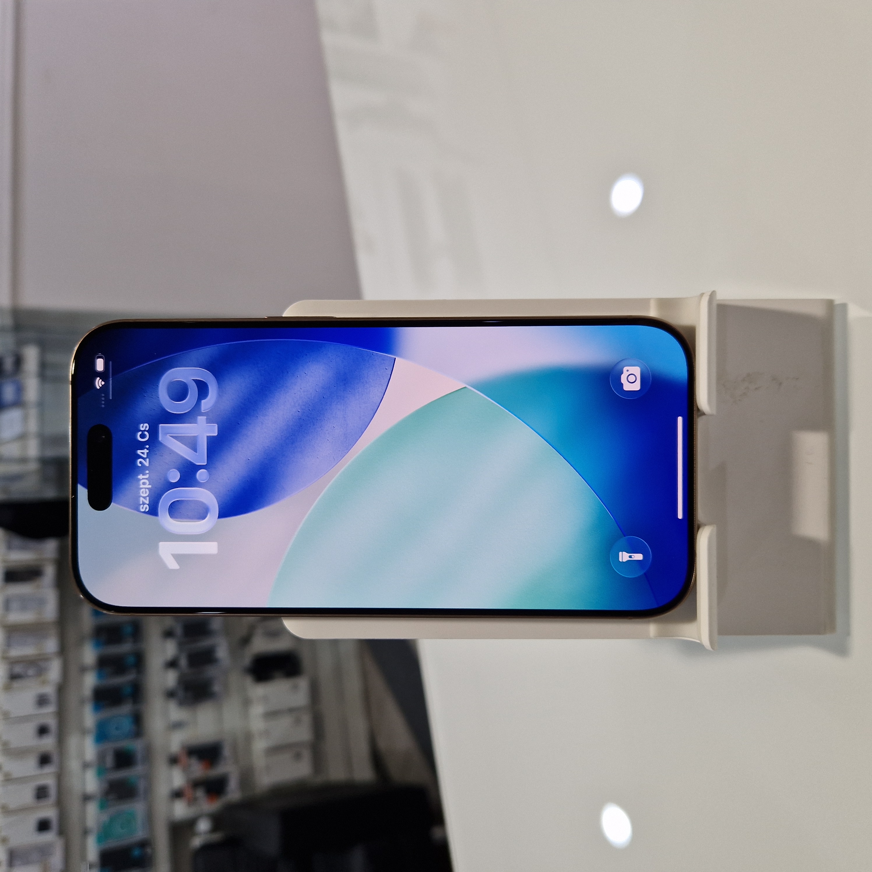 Apple iPhone 16 Pro - 256 GB - desert (488)