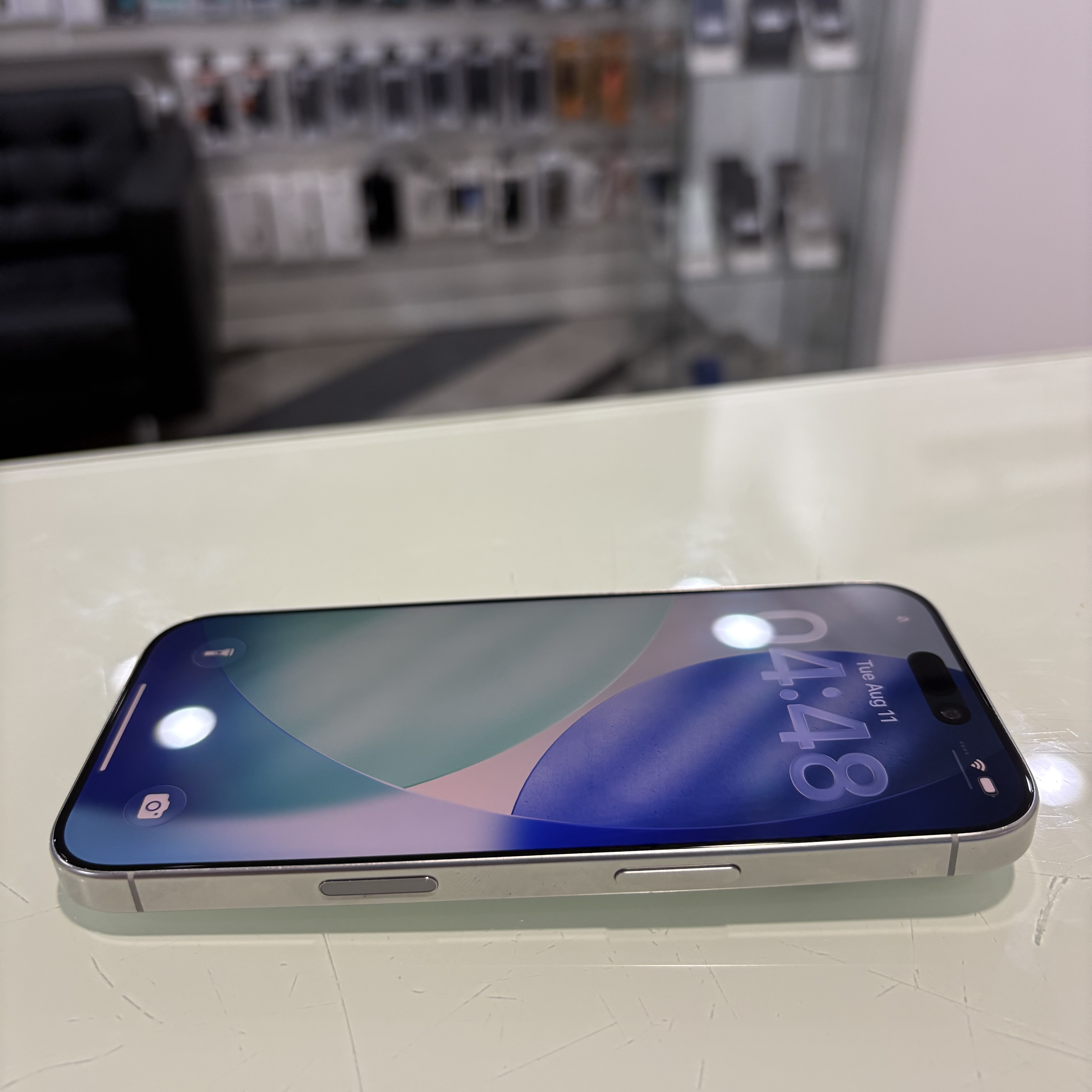 Apple iPhone 16 Pro - 256 GB - fehér (448)