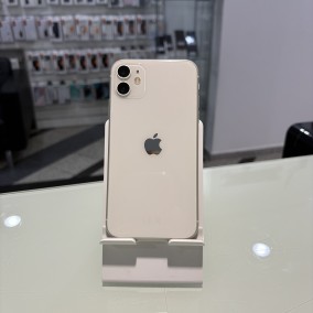 Apple iPhone 11 - 64 GB - fehér (263)
