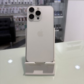 Apple iPhone 15 Pro Max - 256GB - fehér (358)