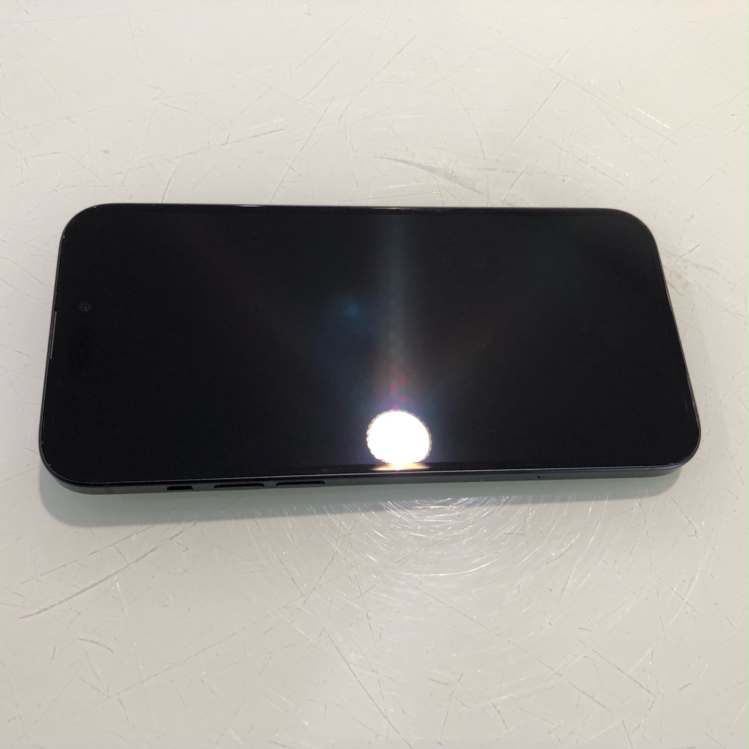 Apple iPhone 15 Plus - 128 GB - fekete  (125)