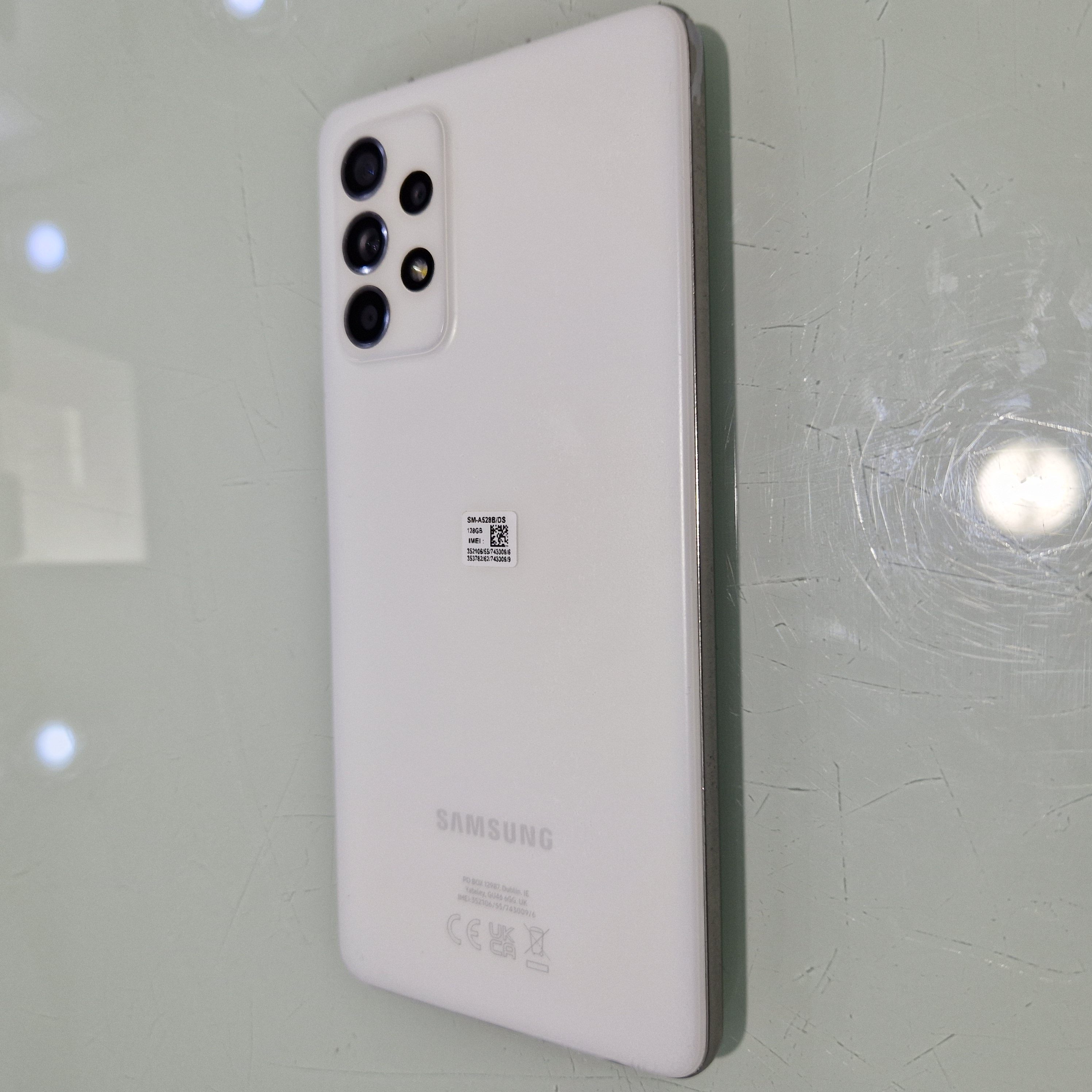 Samsung Galaxy A52s 5G - 128 GB - white (207)