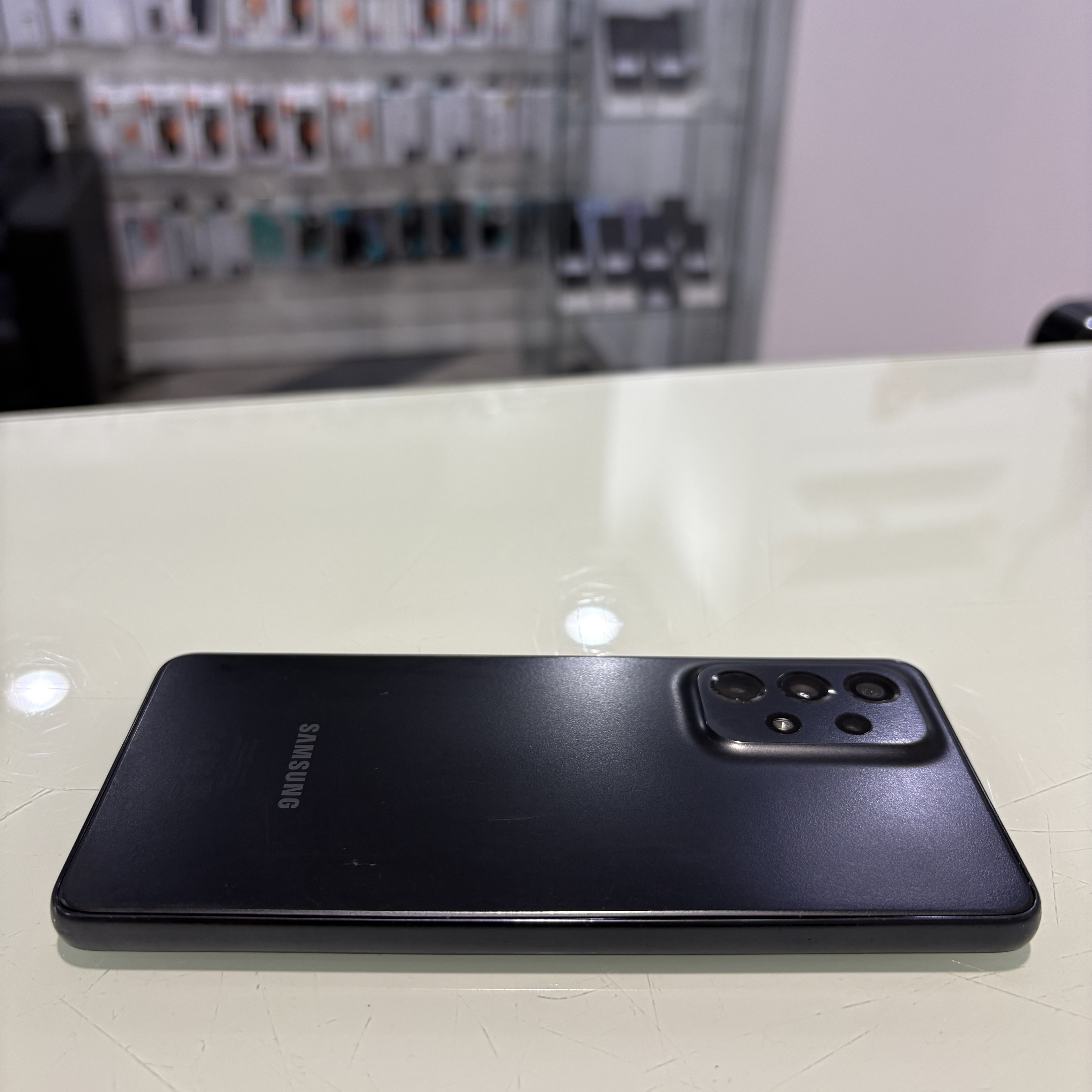 Samsung Galaxy A53 5G - 128 GB - fekete (298)