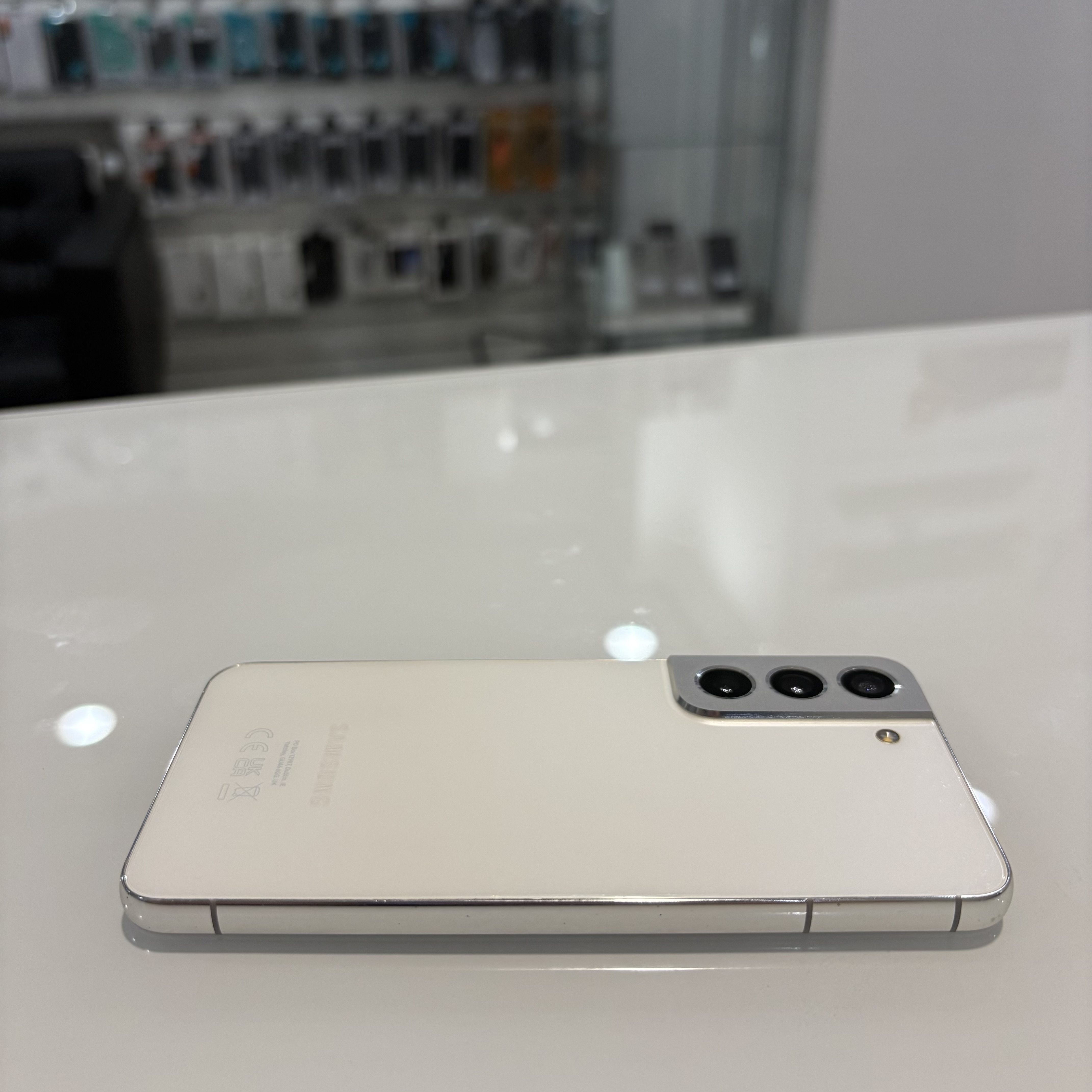Samsung Galaxy S22 - 128 GB - fehér (468)