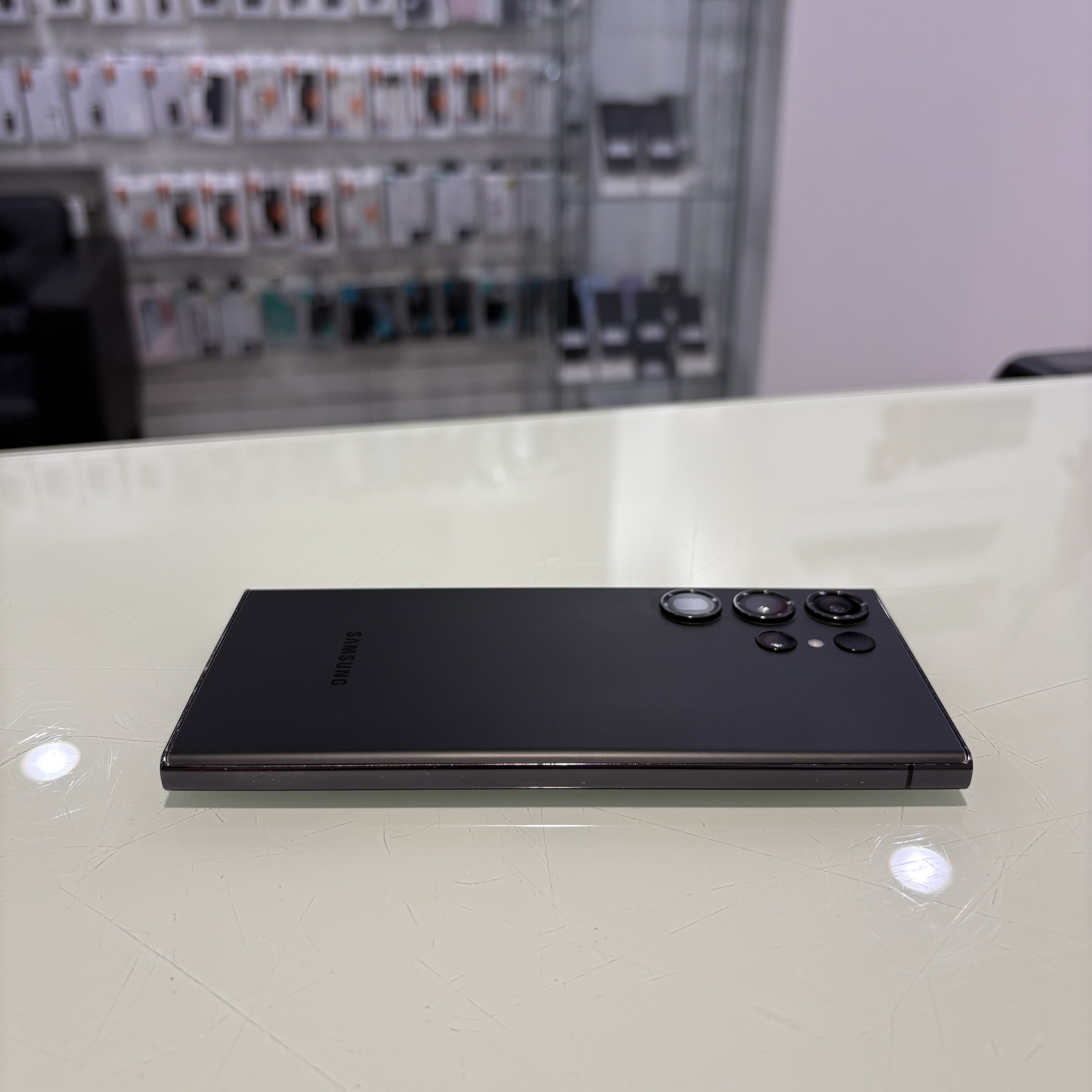 Samsung Galaxy S23 Ultra - 256 GB - fekete (296)