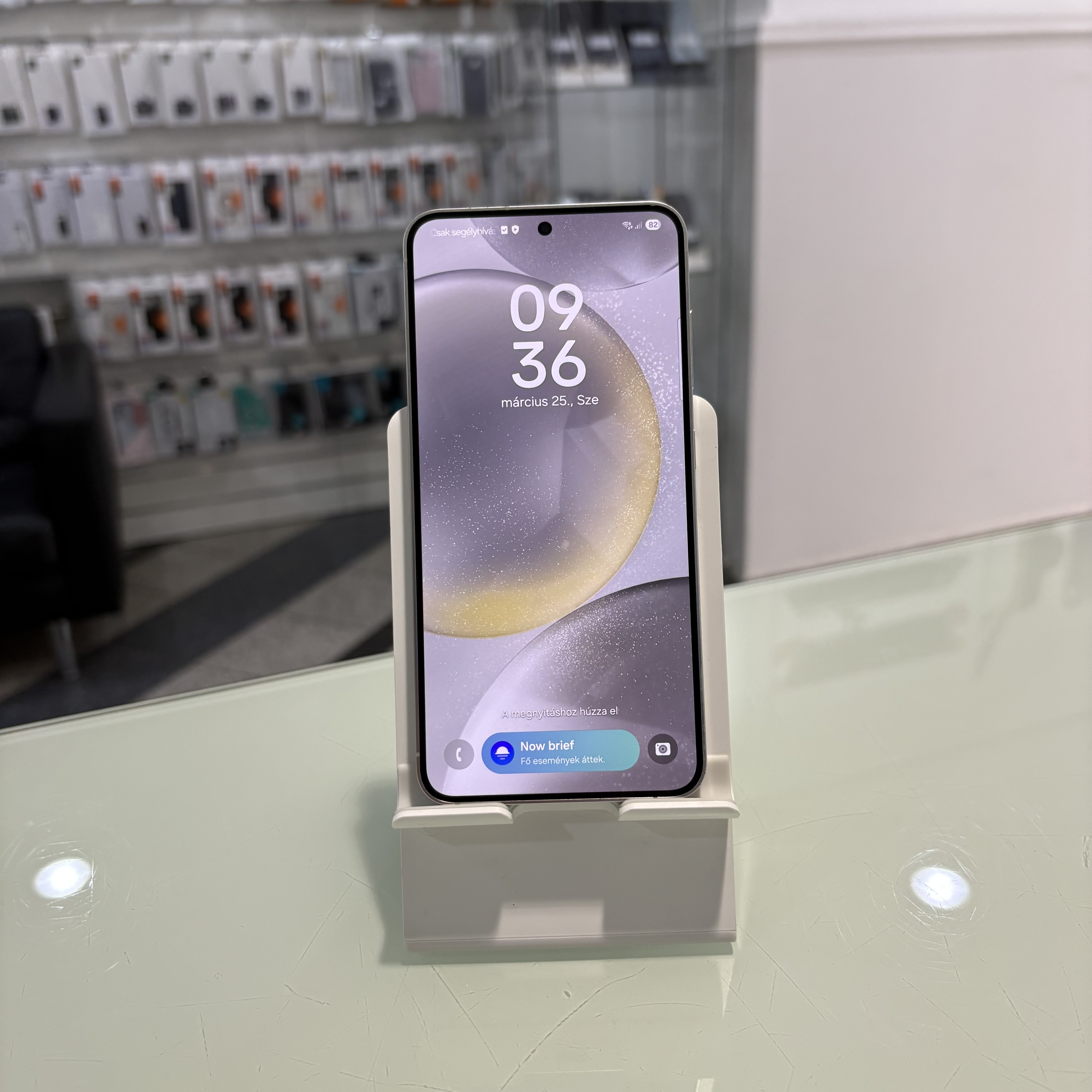 Samsung Galaxy S24 - 128 GB - ezüst (313)