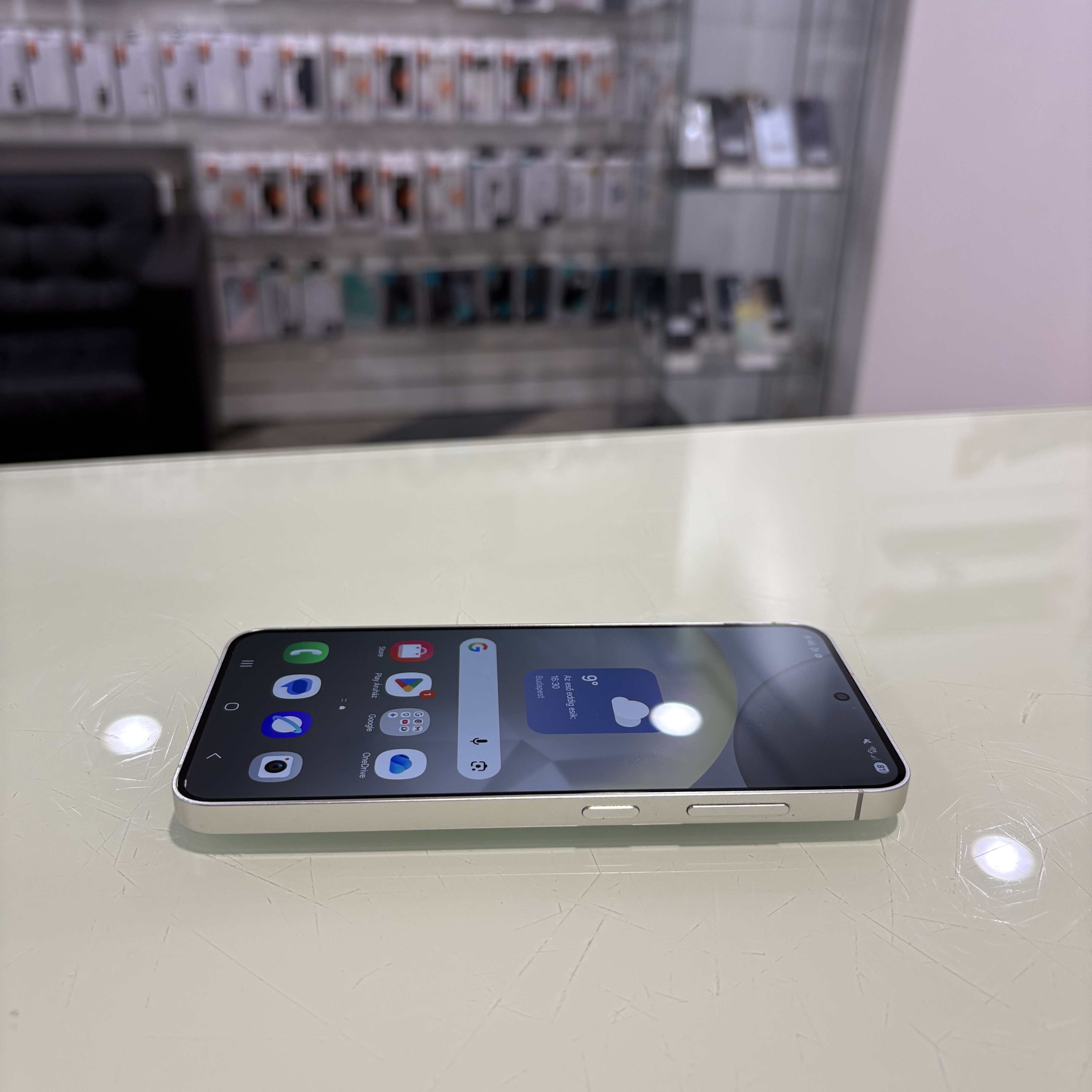 Samsung Galaxy S24 - 256 GB - silver (317)