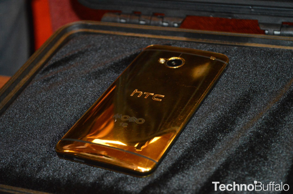 Aranyozott HTC One