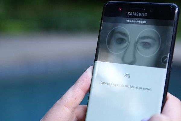 BN-PK358_STERN0_P_20160815142415