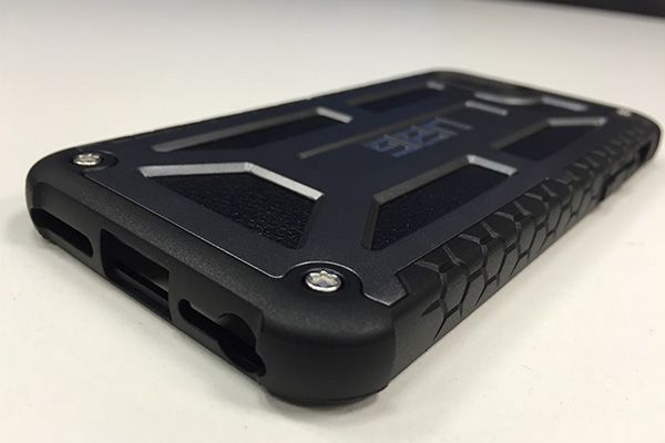 20161017_UAG_tokok_fekete