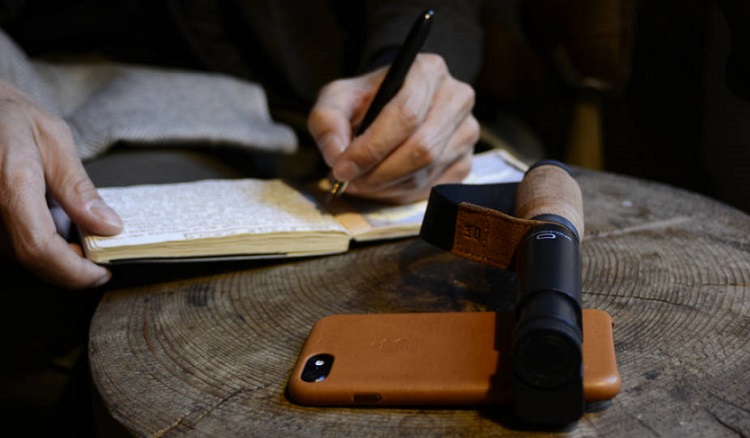 Shoulderpod_S2_handle_grip_stabilizer_iphone_7_plus