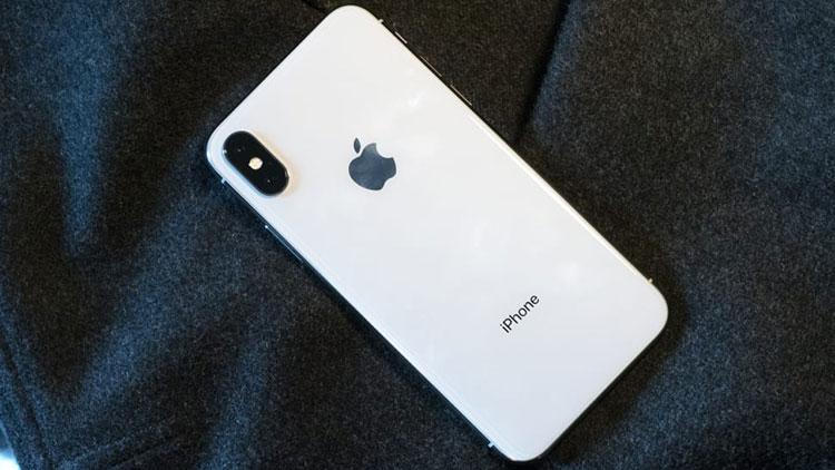 iphone_x_hatlap