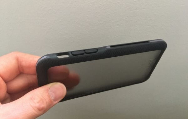 BodyGuardz Trainr Pro oldalról fotózva