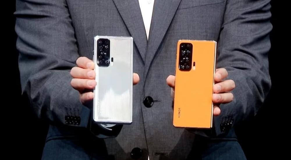 Szürke és sárga Honor Magic V