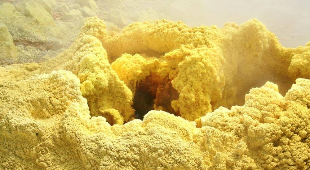 A kén jellegzetes sárga színe